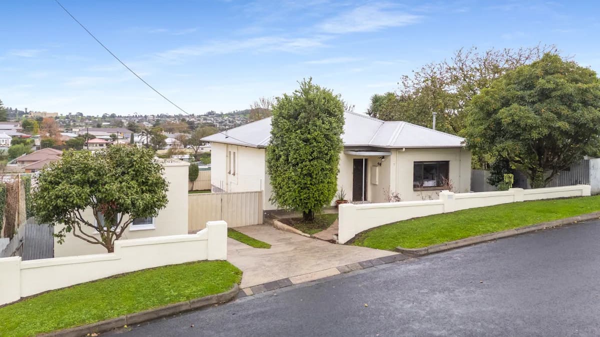 7 Carthew Street, Mount Gambier, SA, 5290, Mount Gambier - Thumbnail 2