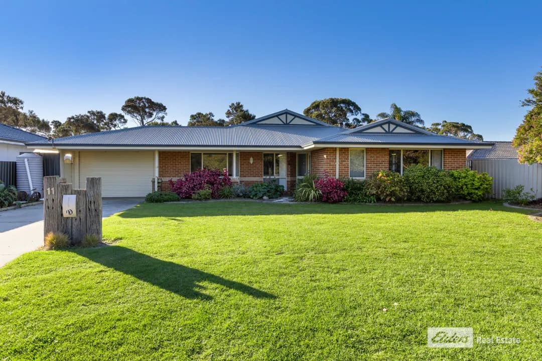 11 Harbour View Parade, Warrenup, WA, 6330, Warrenup - Image 1