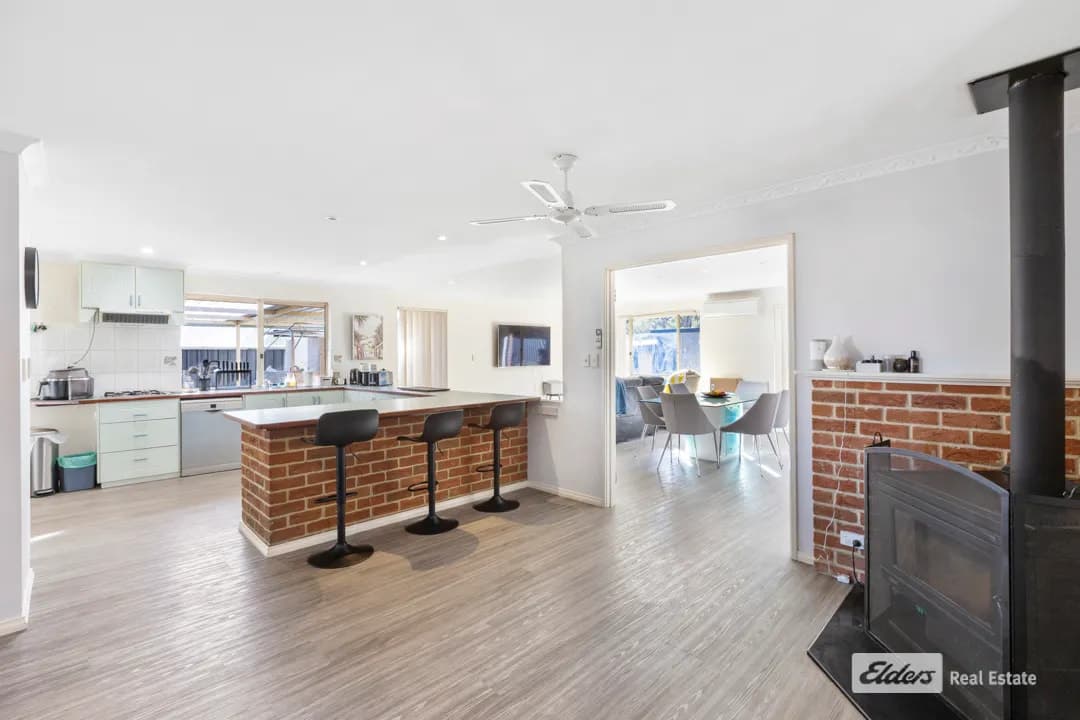 11 Harbour View Parade, Warrenup, WA, 6330, Warrenup - Thumbnail 7