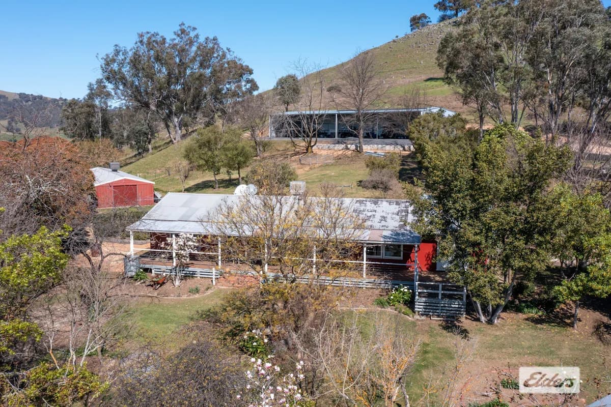 380 Omeo Highway, Tallangatta, VIC, 3700, Tallangatta - Thumbnail 7