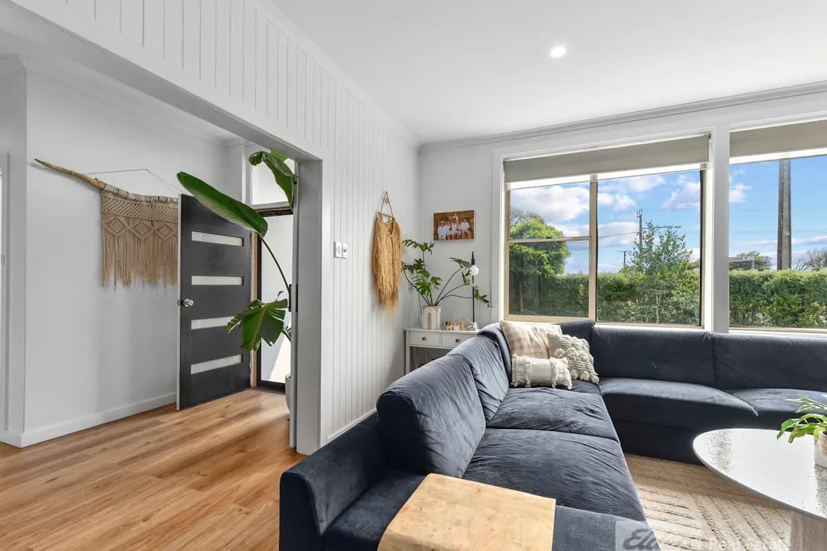 1 Rendelsham Road, Millicent, SA, 5280, Millicent - Thumbnail 8