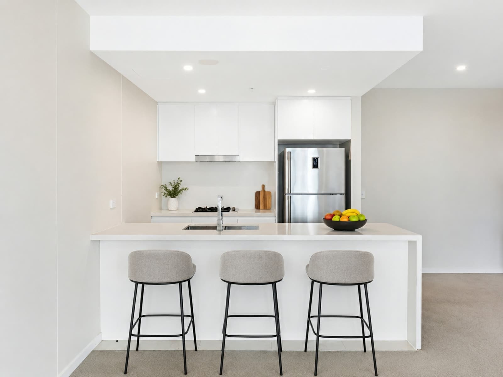602/51 Crown St, WOLLONGONG, Wollongong - Thumbnail 3