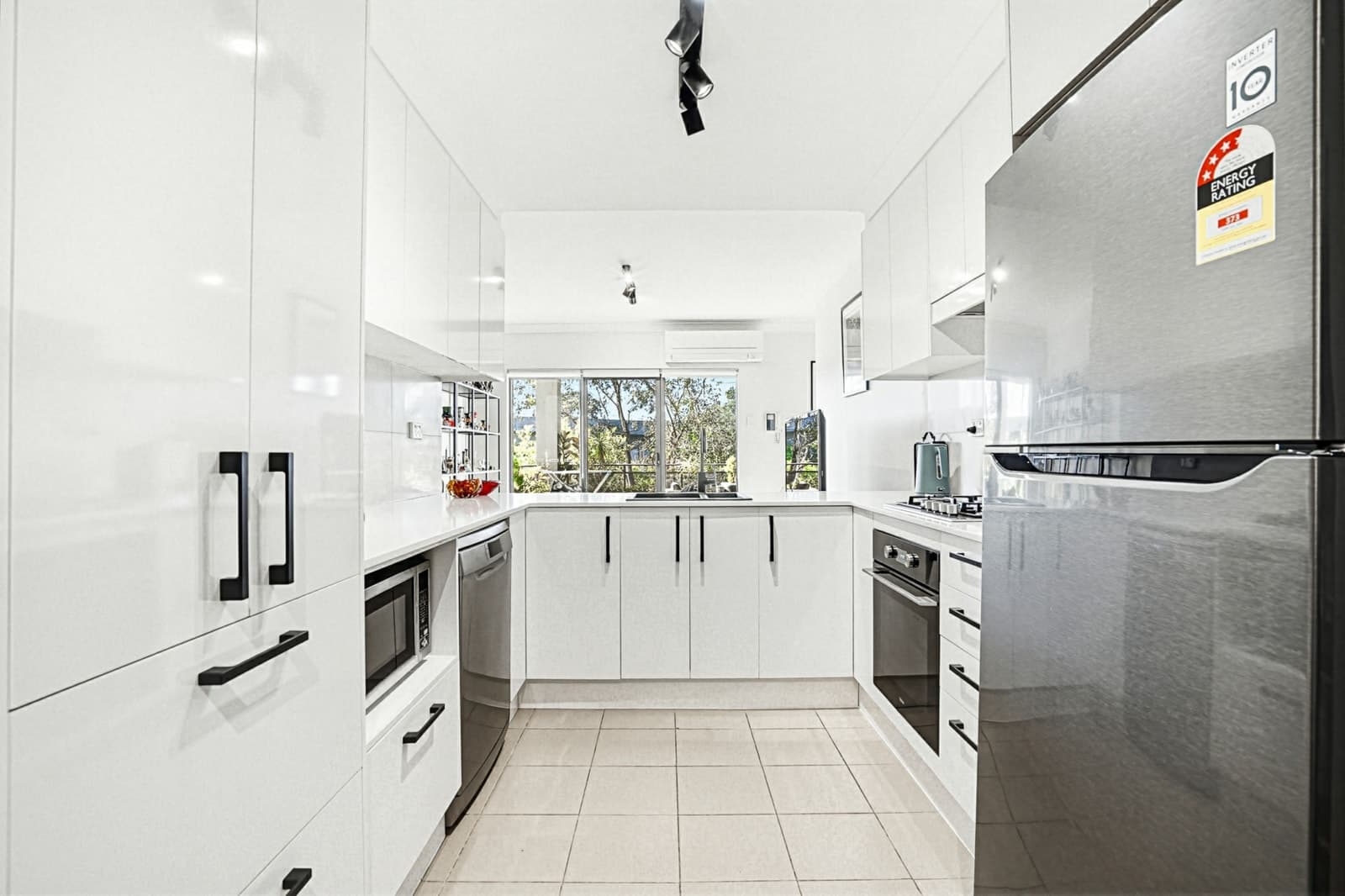 14/11 Kilbenny Street, KELLYVILLE RIDGE, Kellyville Ridge - Thumbnail 3