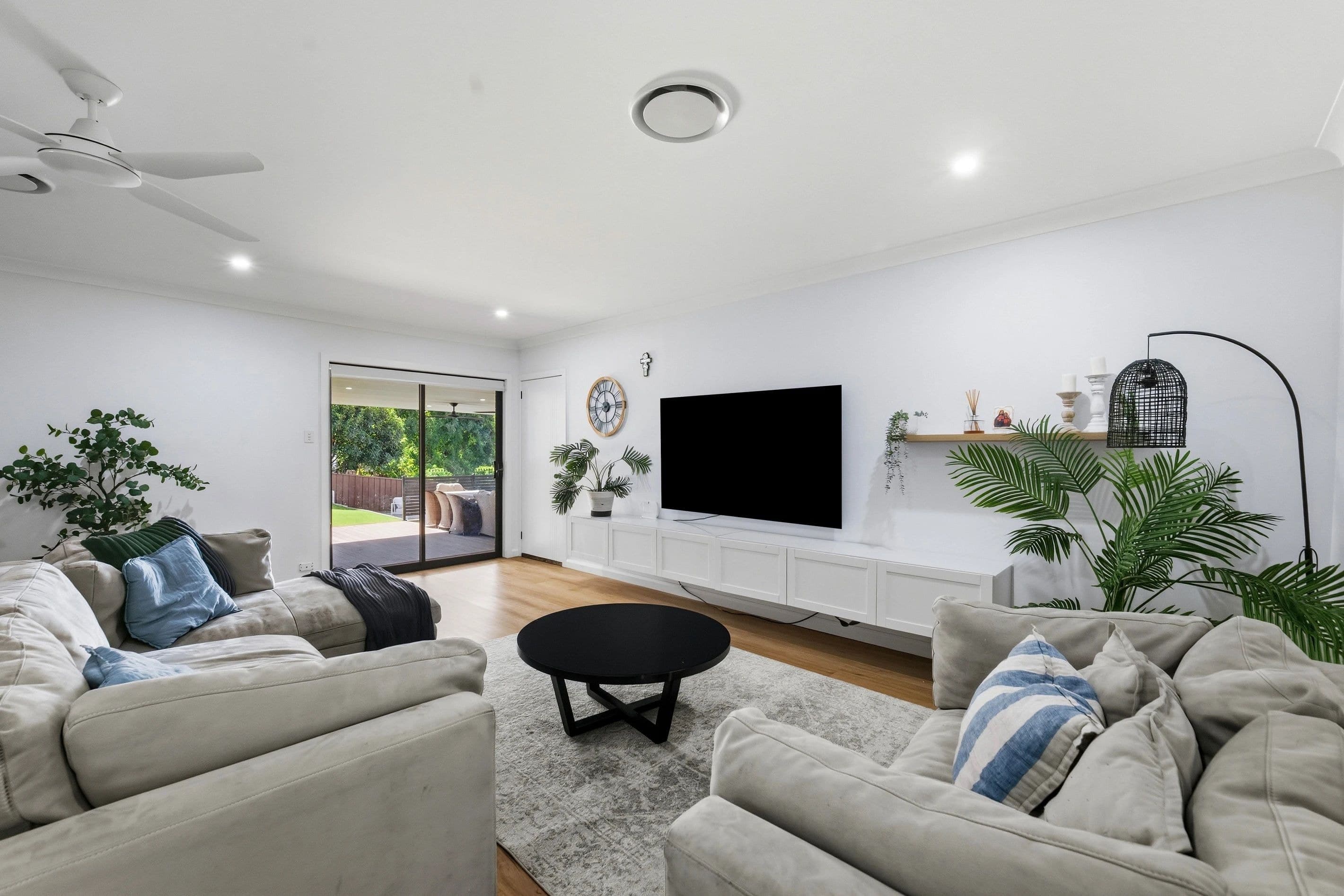 27 Twingleton Avenue, Ambarvale NSW 2560, Ambarvale - Thumbnail 2