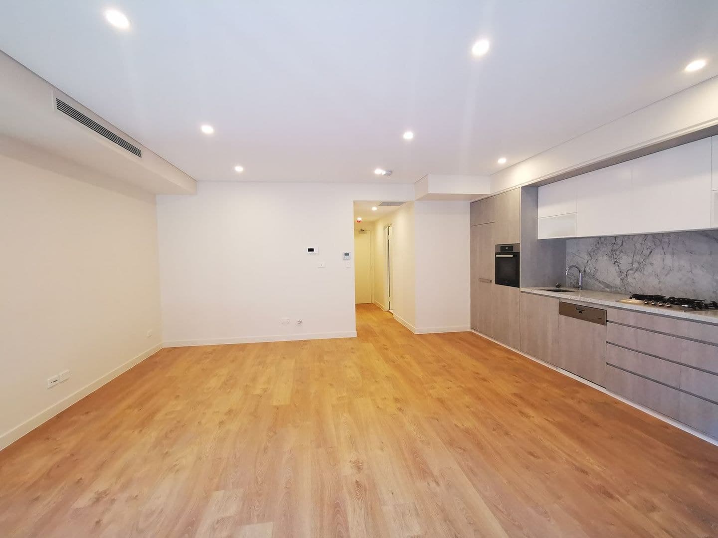 211/143 West Street, Crows Nest NSW 2065, Crows Nest - Thumbnail 2