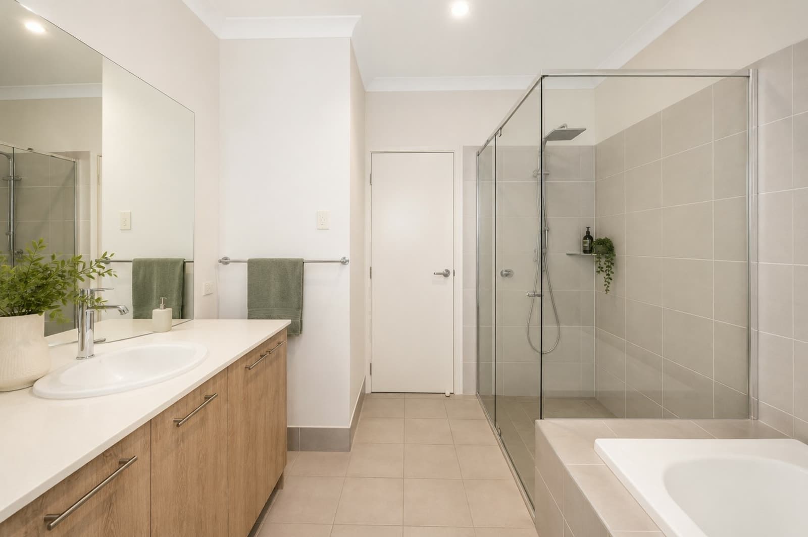 41 Cockatoo Place, ROCHEDALE, Rochedale - Thumbnail 5