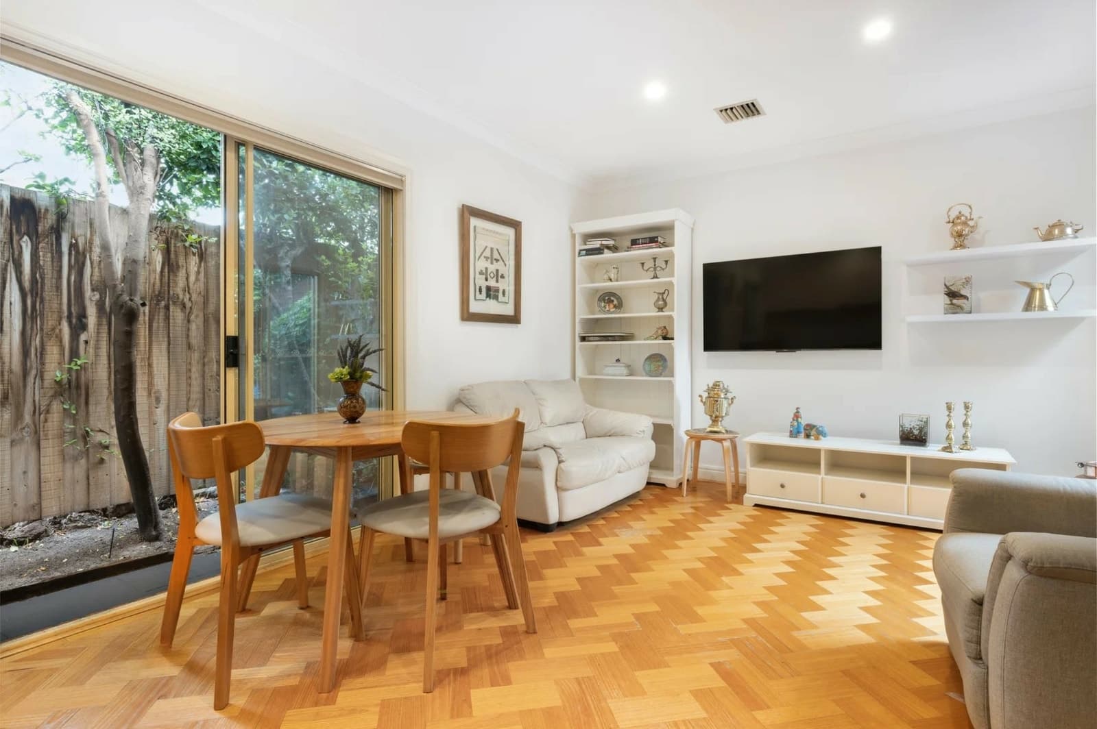 3/8 Oakleigh Road,Carnegie, Carnegie - Thumbnail 3