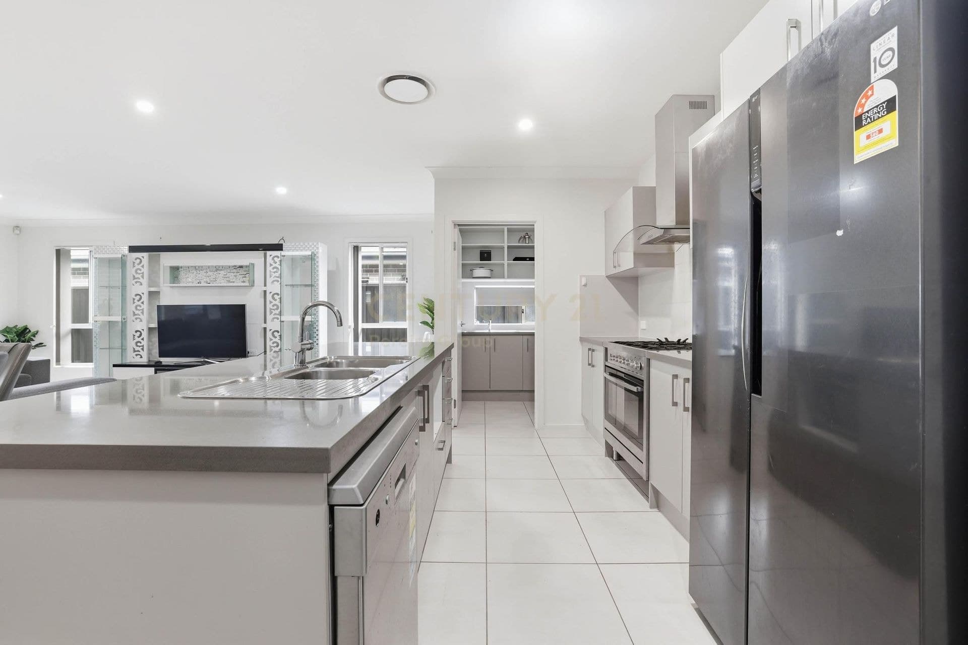 12 Madden Street, Oran Park, NSW, 2570, Oran Park - Thumbnail 2