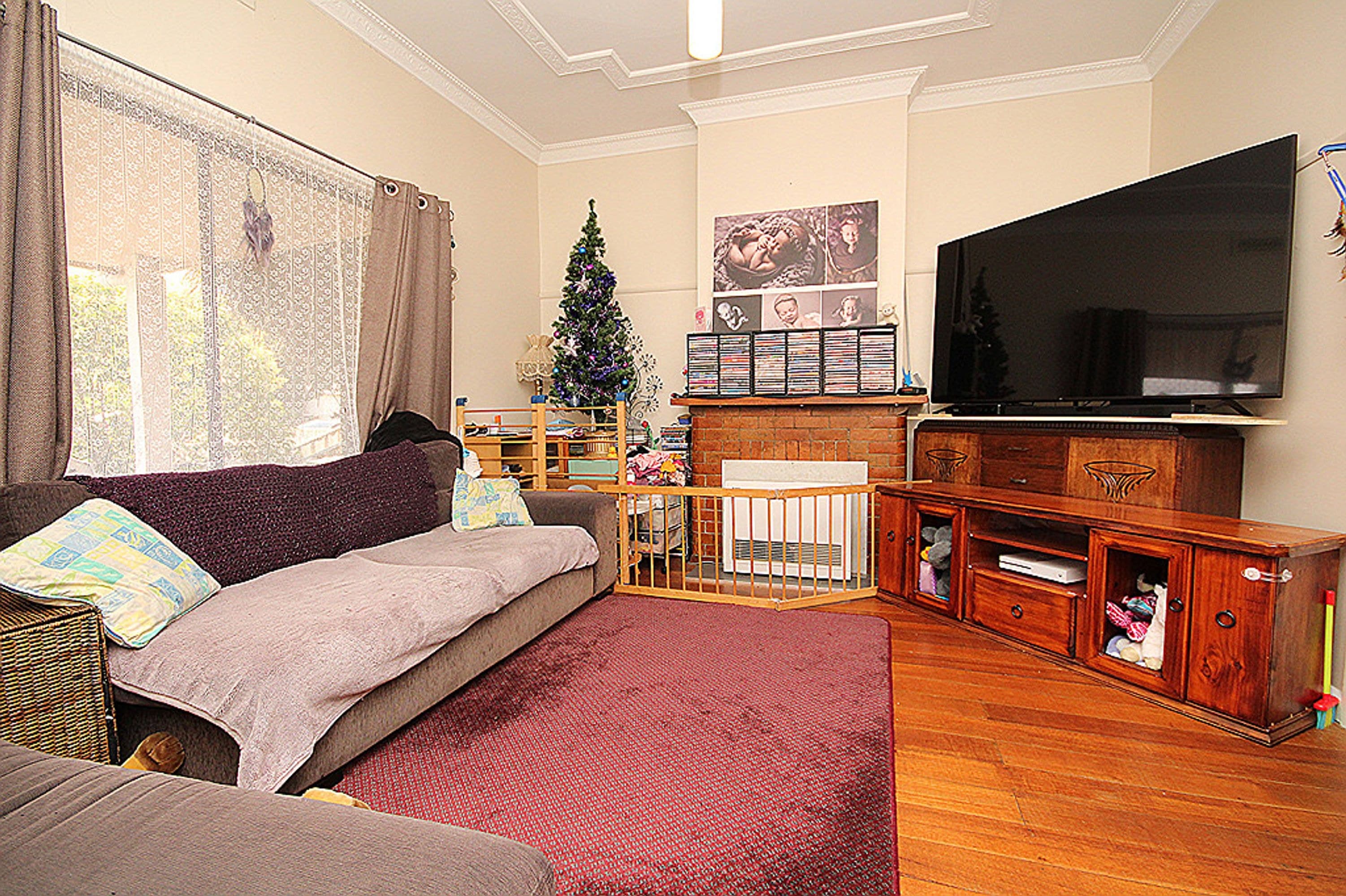 11 Stewart Street, Horsham VIC 3400, Horsham - Thumbnail 2