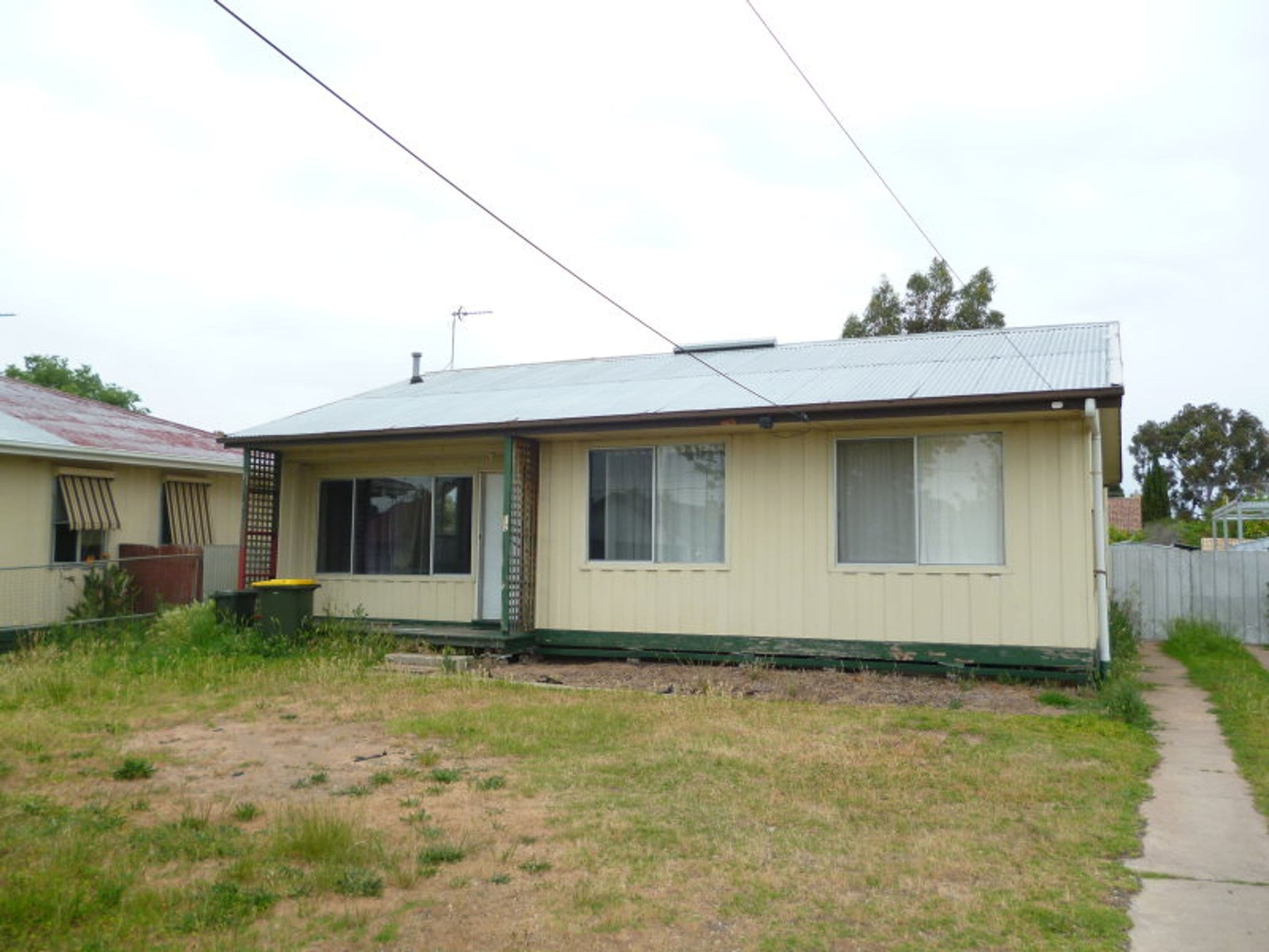 12 Hutchesson Street, Horsham VIC 3400, Horsham - Image 1