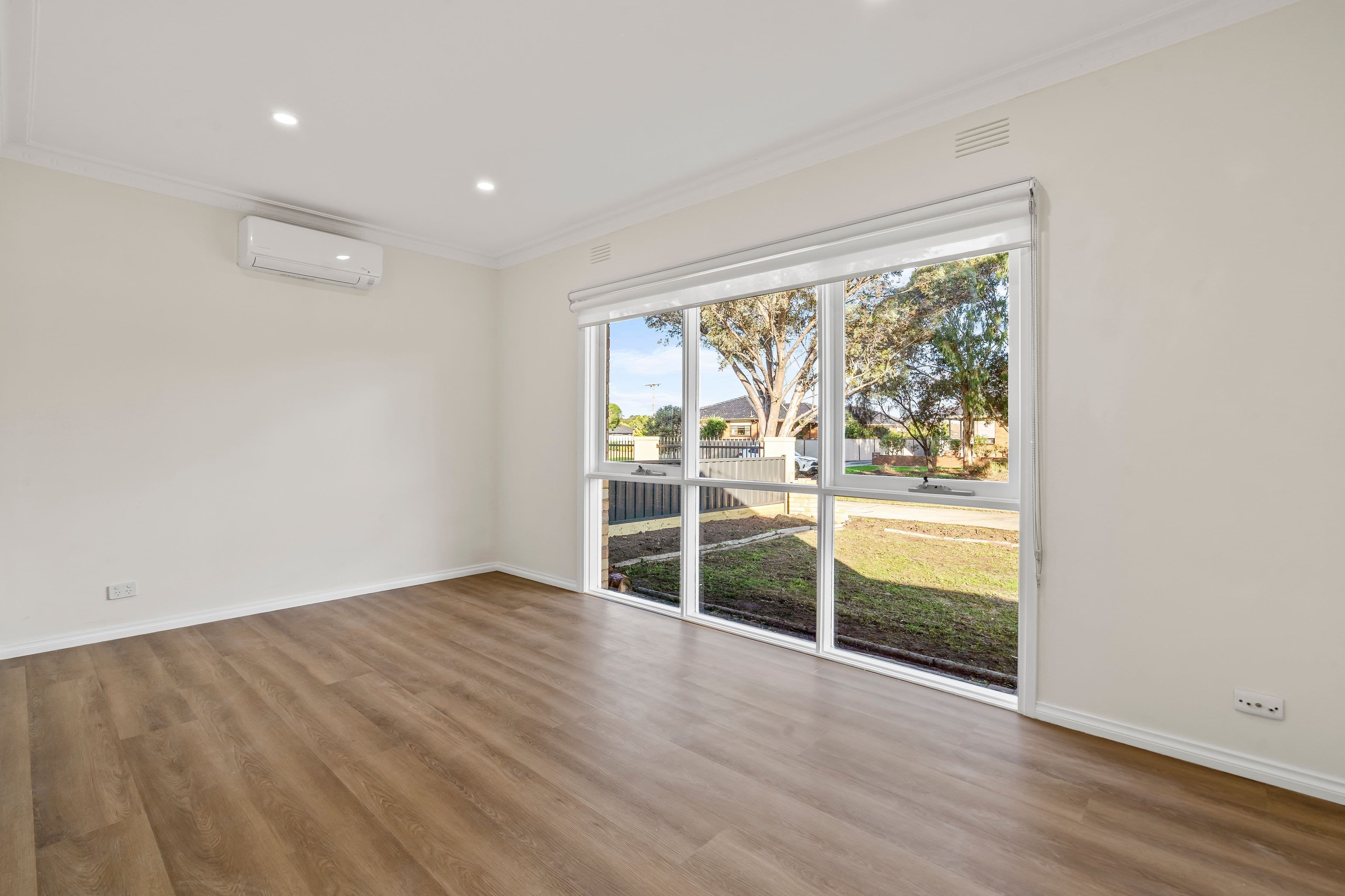 14 Hilton Street, Hadfield VIC 3046, Glenroy - Thumbnail 2