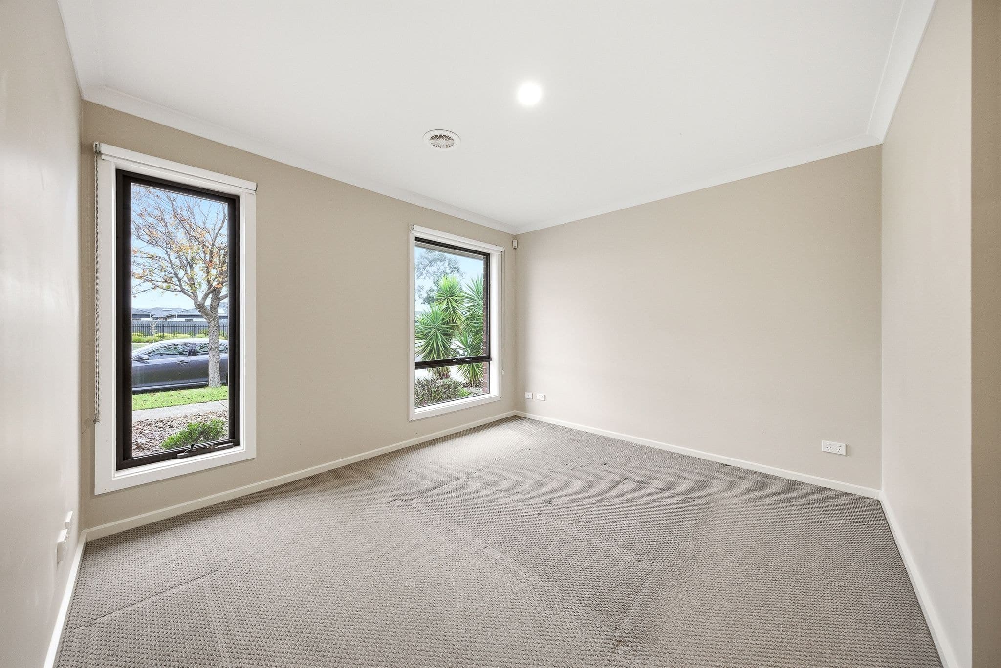 47 Elmsford Crescent, Cranbourne West VIC 3977, Cranbourne West - Thumbnail 5