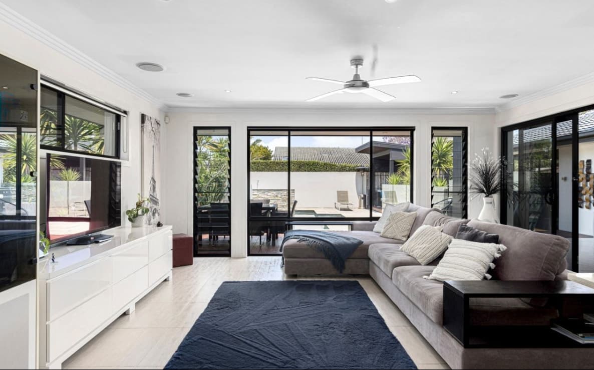 93 Cypress Drive, Broadbeach Waters QLD 4218, Broadbeach Waters - Thumbnail 2