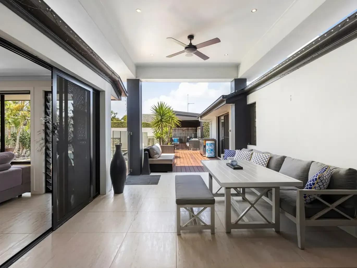93 Cypress Drive, Broadbeach Waters QLD 4218, Broadbeach Waters - Thumbnail 6