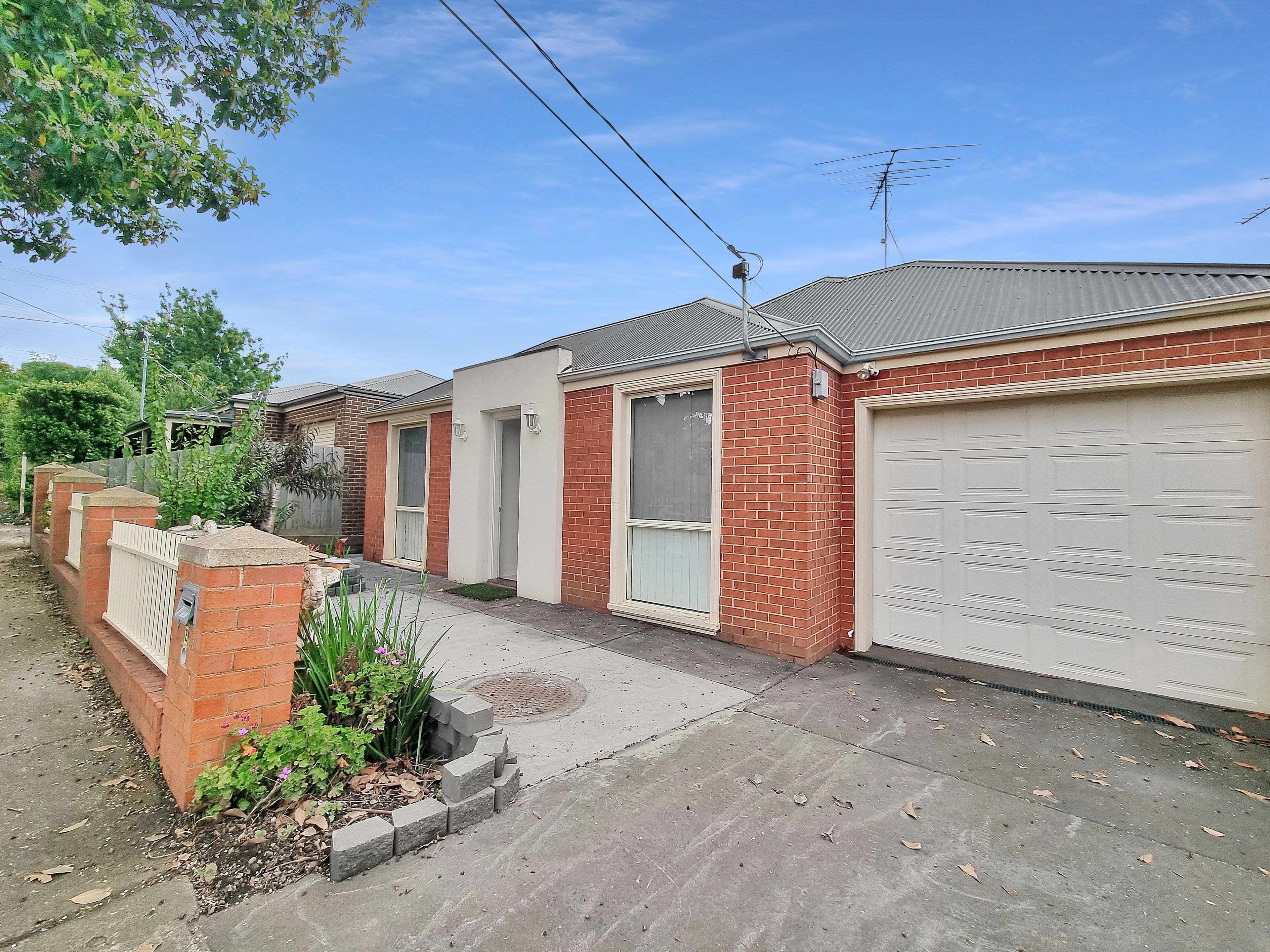 1B Murray Street, Highton VIC 3216, Highton - Image 1