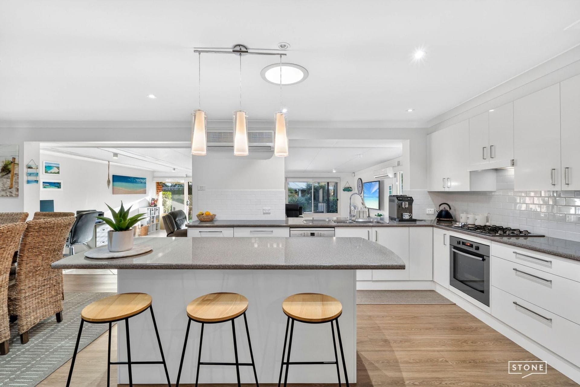 15 Medwin Place, Quakers Hill, Quakers Hill - Thumbnail 4