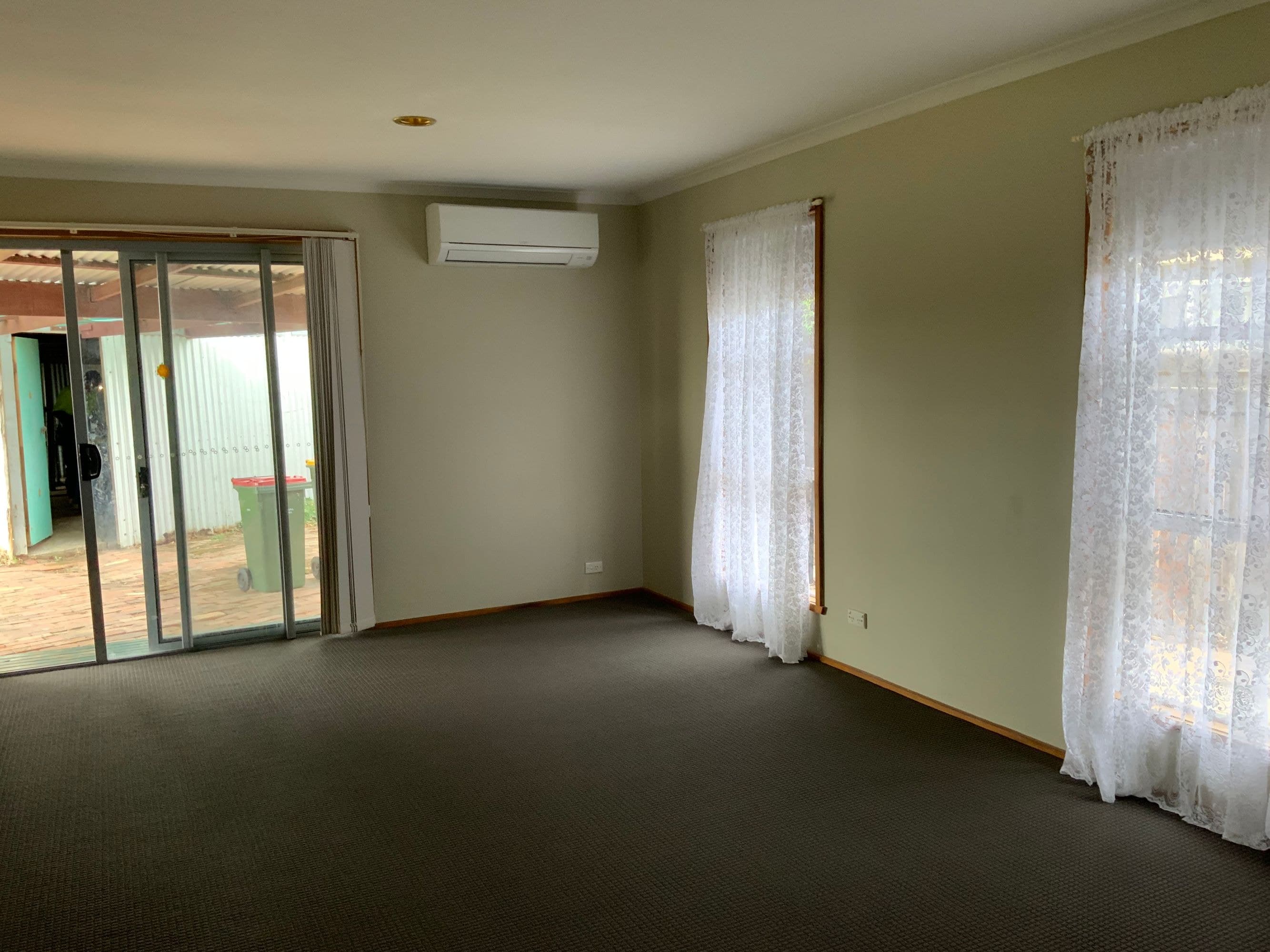 8 Forsyth Avenue, Horsham VIC 3400, Horsham - Thumbnail 2