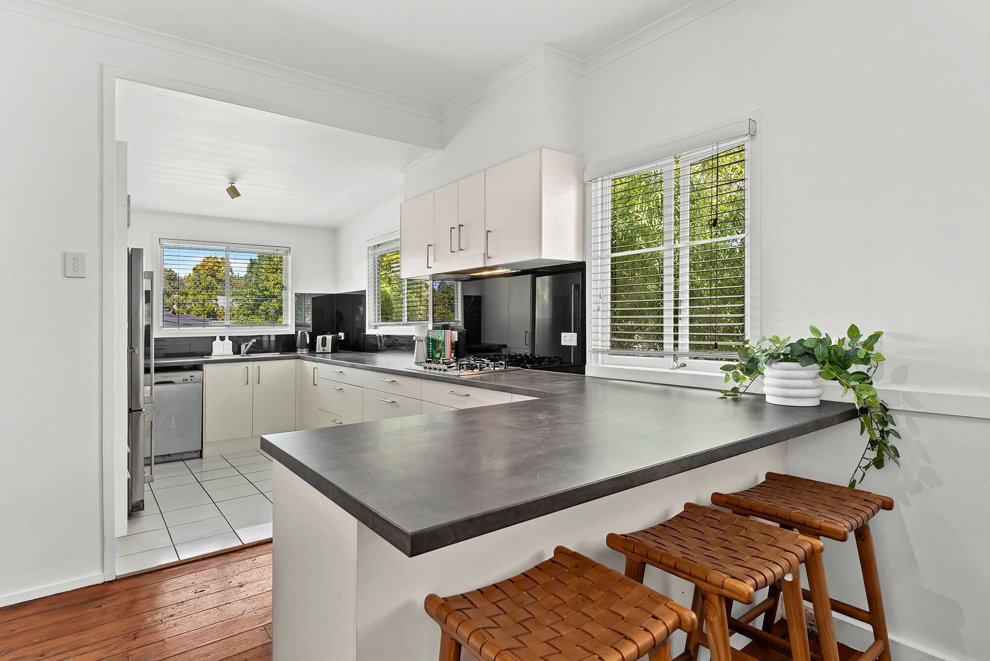34 Sunrise Street, Ashgrove QLD 4060, Bardon - Thumbnail 4