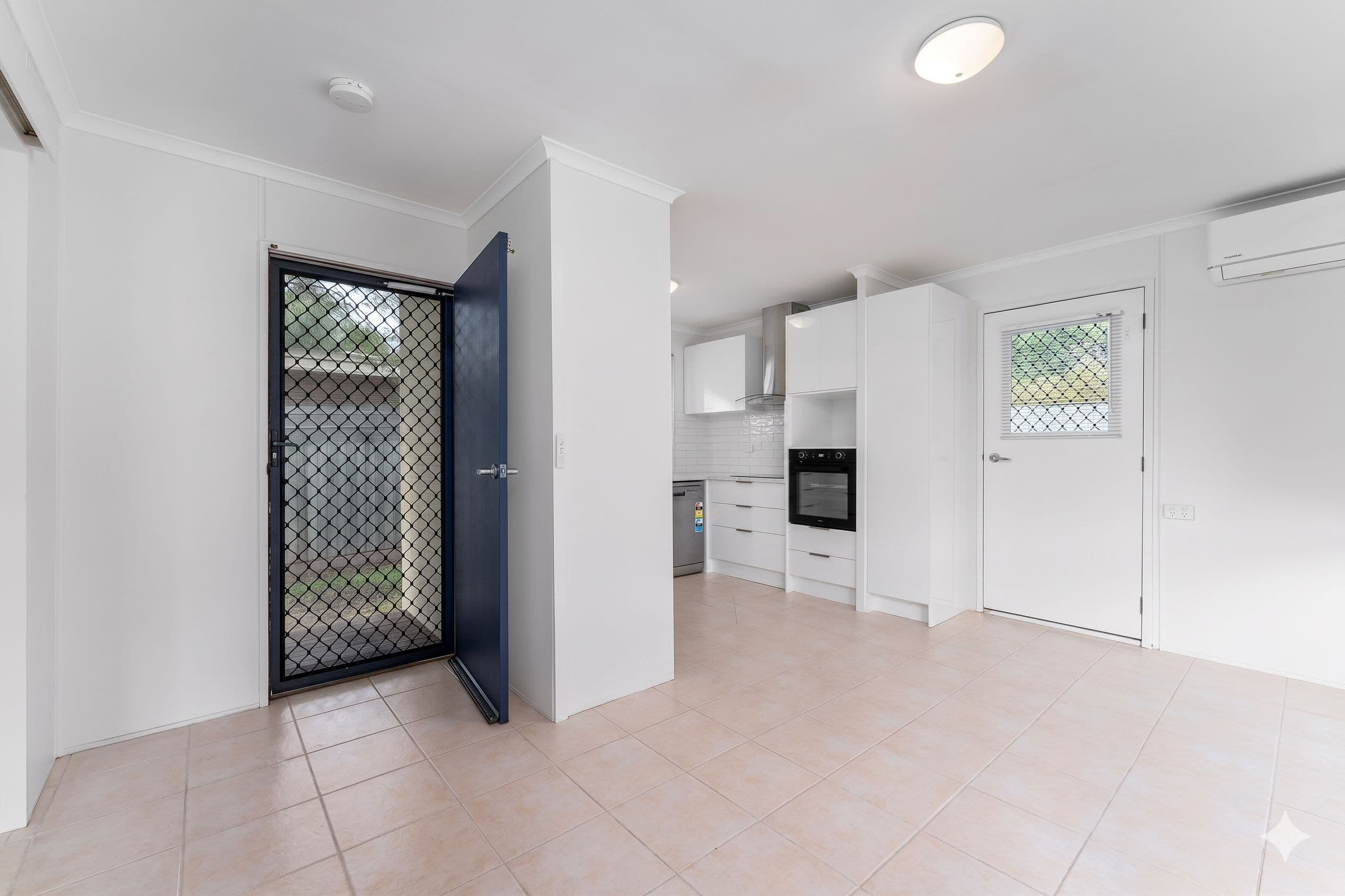 73A Frankston - Flinders Road, Frankston VIC 3199, Frankston - Thumbnail 2
