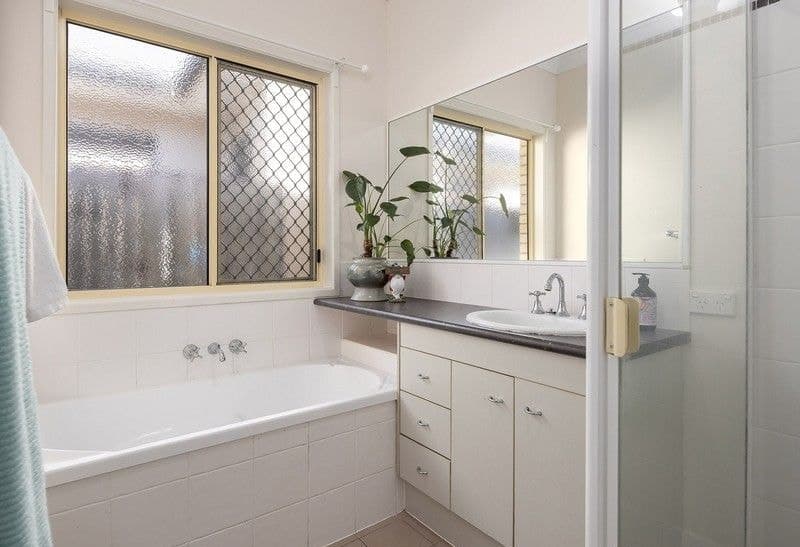 3 Silkpod Court, North Lakes QLD 4509, North Lakes - Thumbnail 8