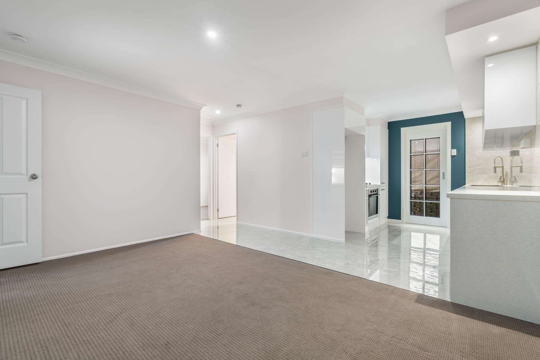 6/3 Bruce Road, Woodridge QLD 4114, Woodridge - Thumbnail 3