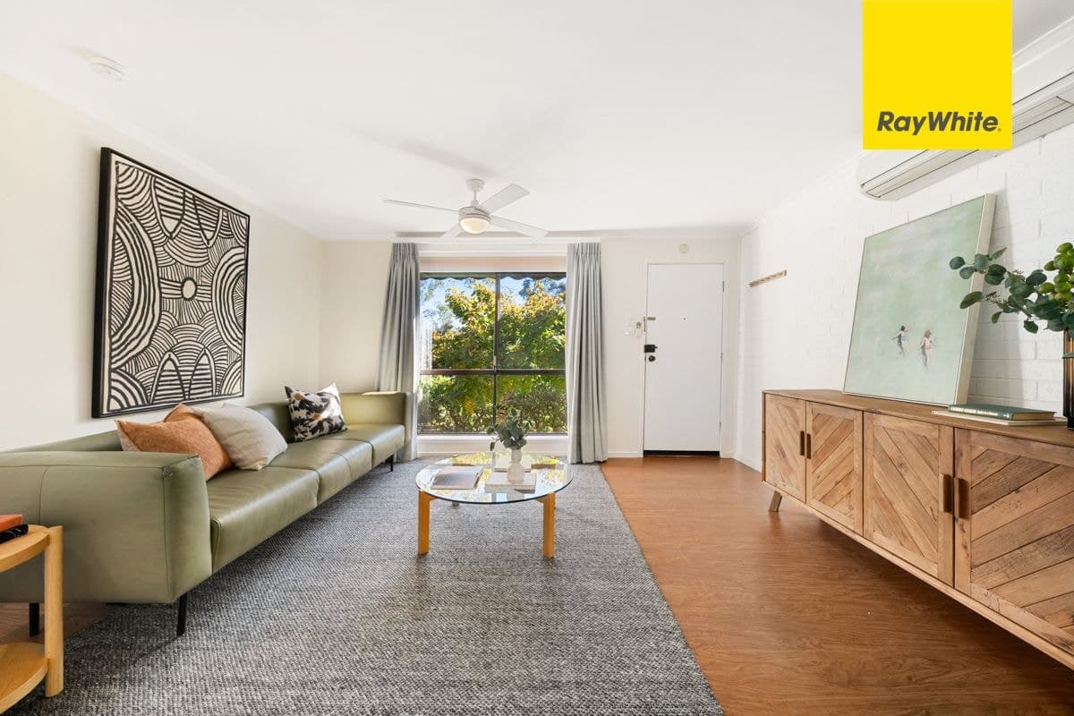 65 Dugdale Street, Cook ACT 2614, Cook - Thumbnail 2