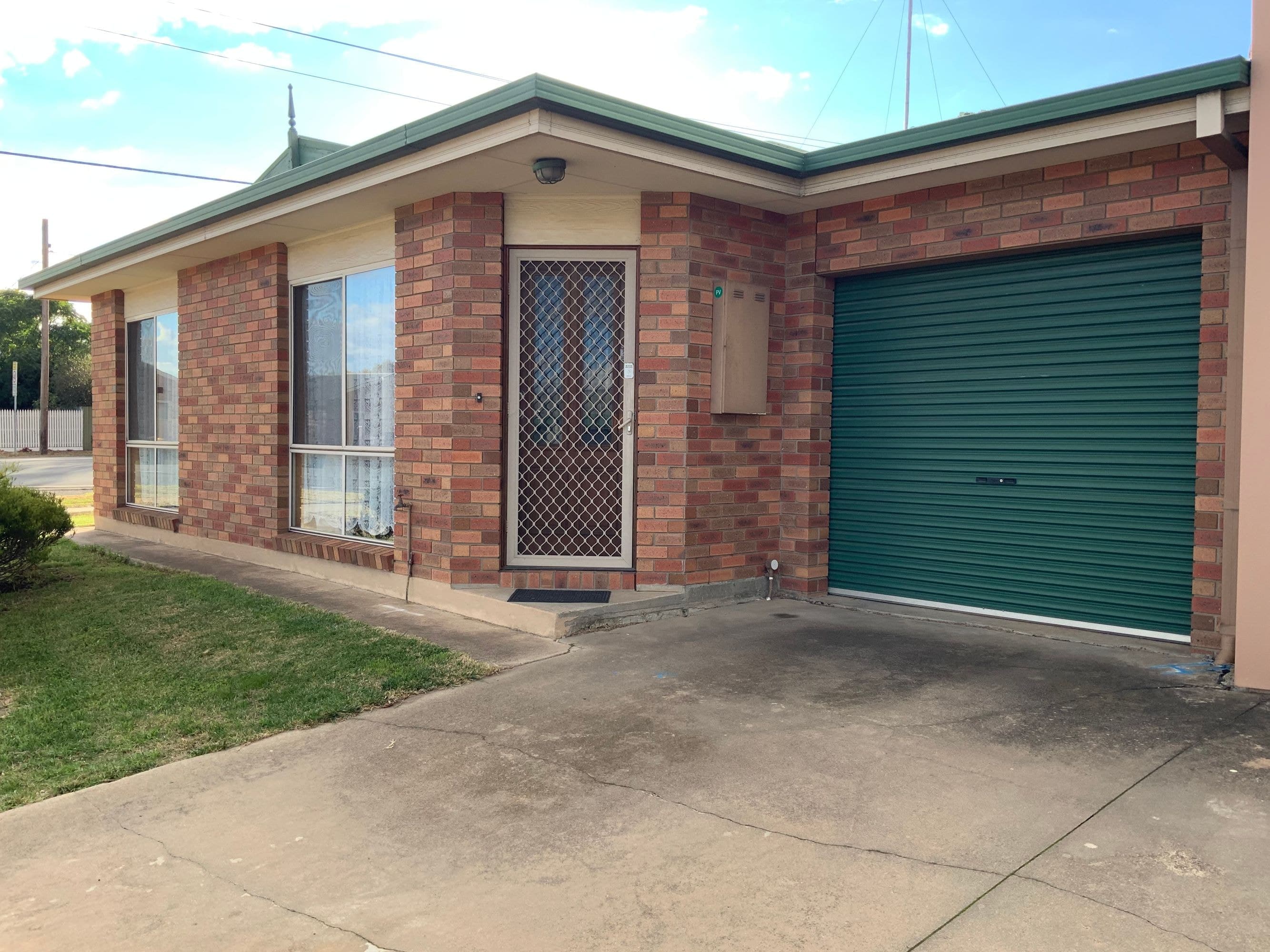 1/1 Bowen Street, Horsham VIC 3400, Horsham - Thumbnail 2