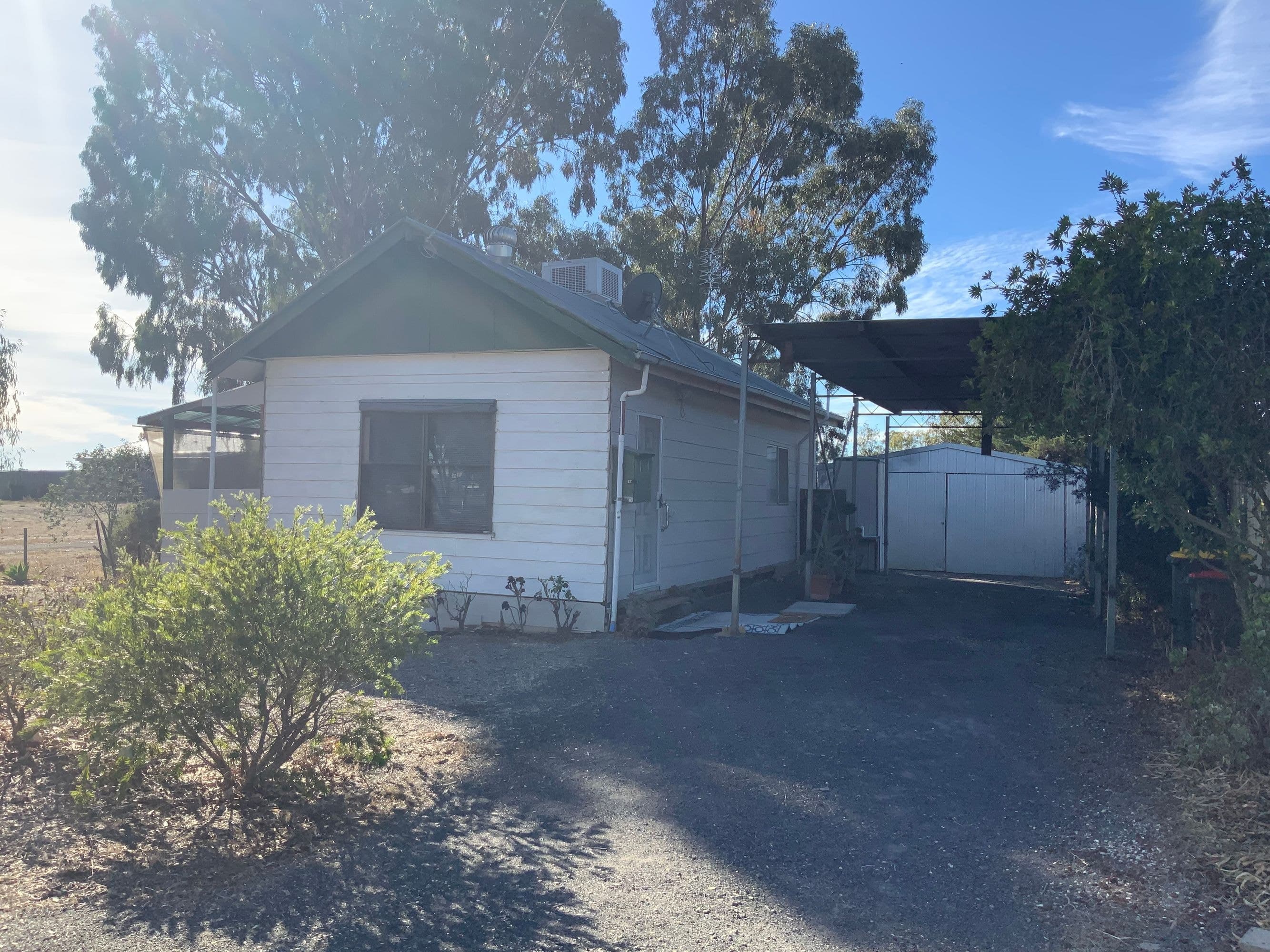 101 Robinson Street, Horsham VIC 3400, Horsham - Thumbnail 2