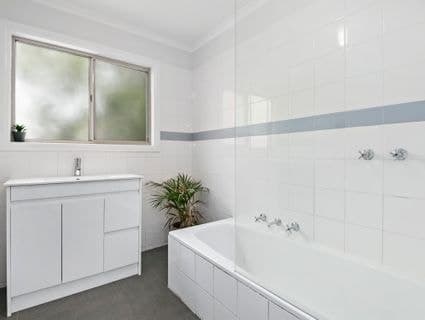 35 Warrain Avenue, ROSEBUD VIC 3939, Rosebud - Thumbnail 5