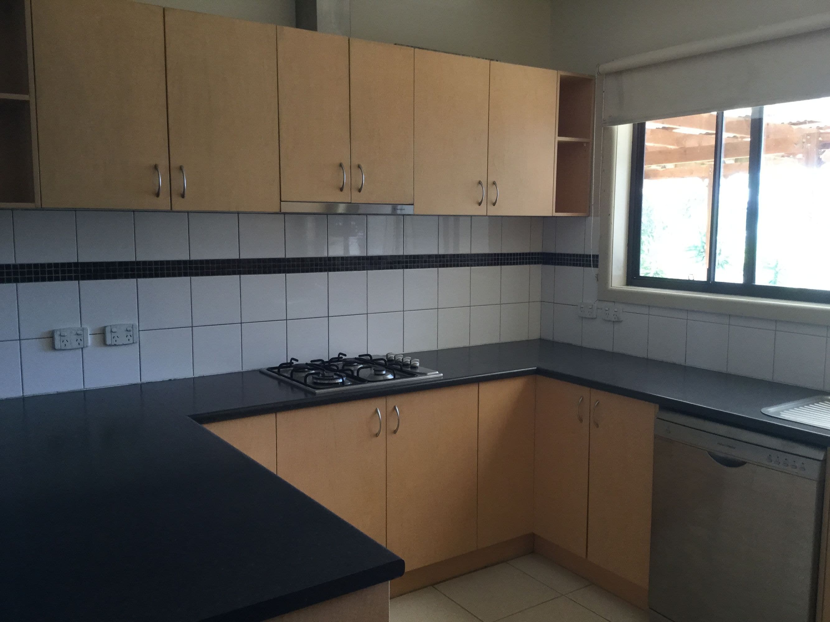 37 Alexander Avenue, Horsham VIC 3400, Horsham - Thumbnail 3