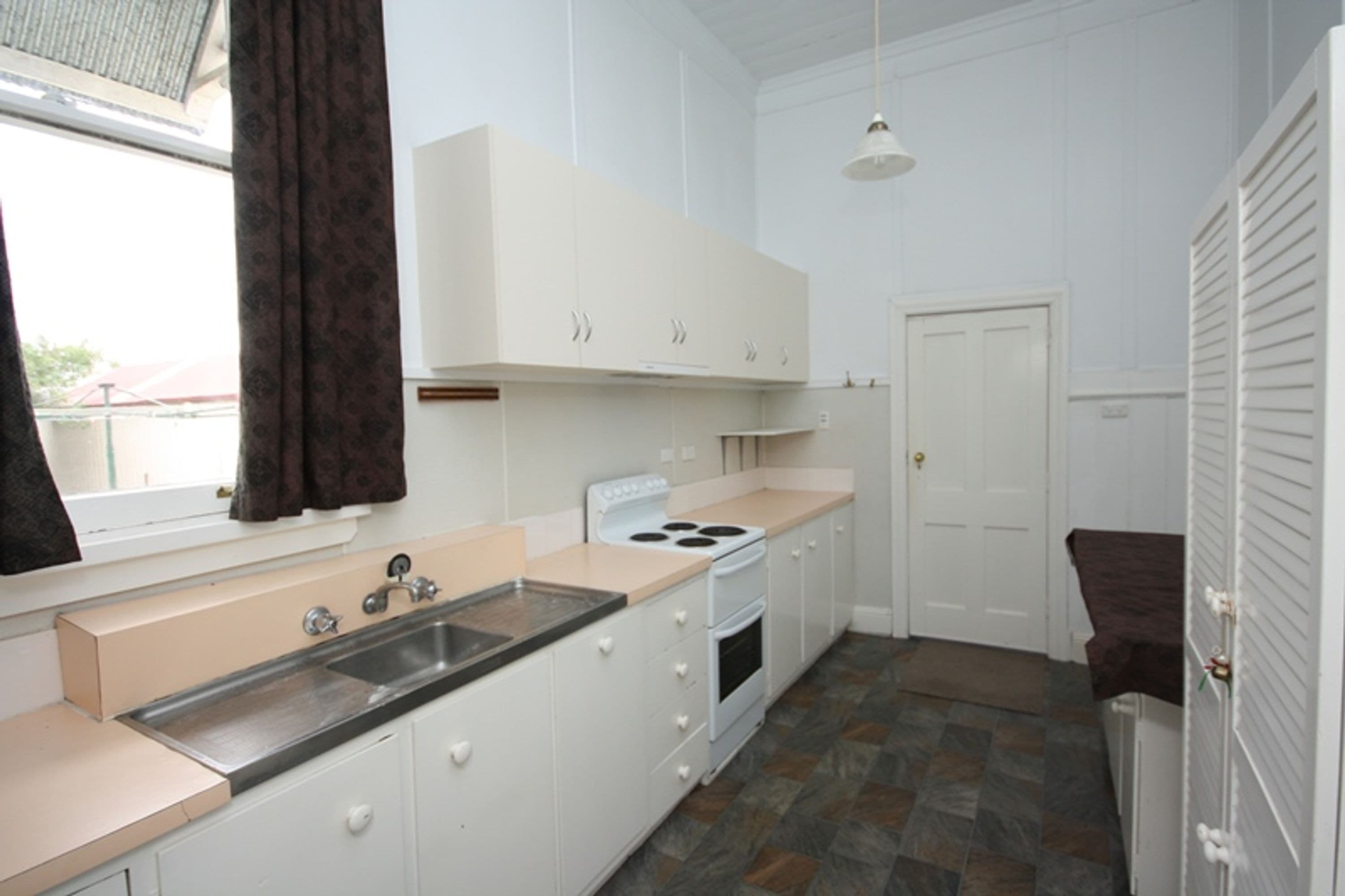 5 Henry Street, Horsham VIC 3400, Horsham - Thumbnail 4