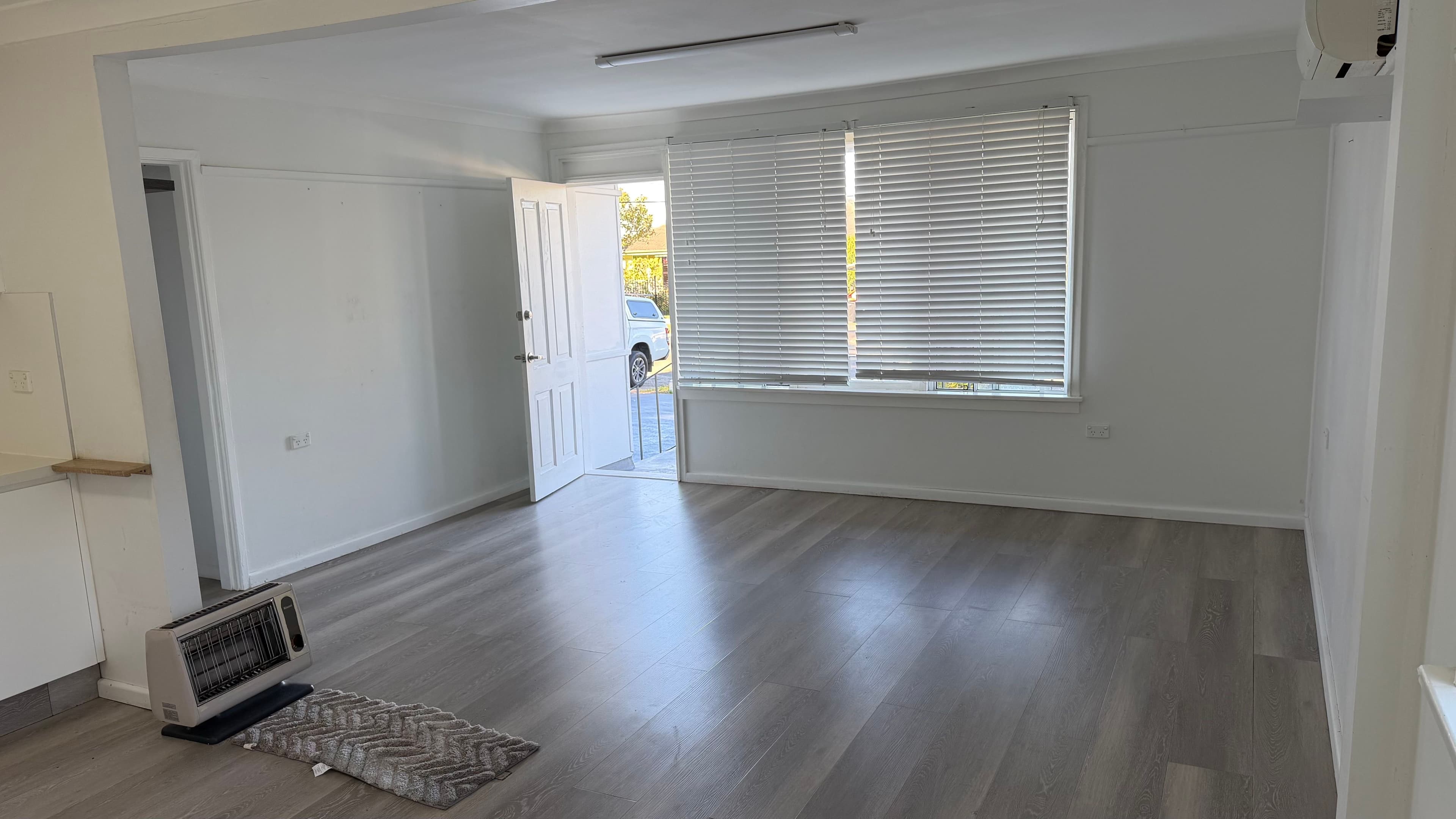 11 Warrigo Street, Sadleir NSW 2168, Sadleir - Thumbnail 3