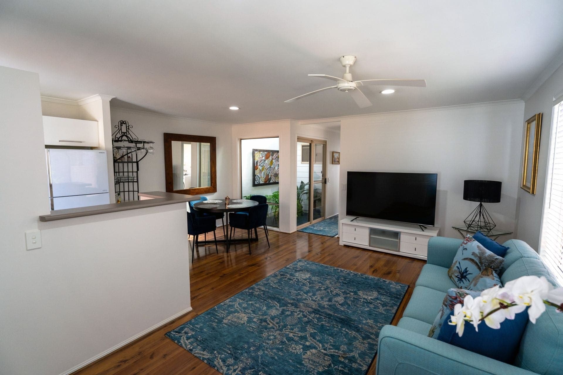 2/17 Cawthray Street, Biggera Waters QLD 4216, Biggera Waters - Thumbnail 4