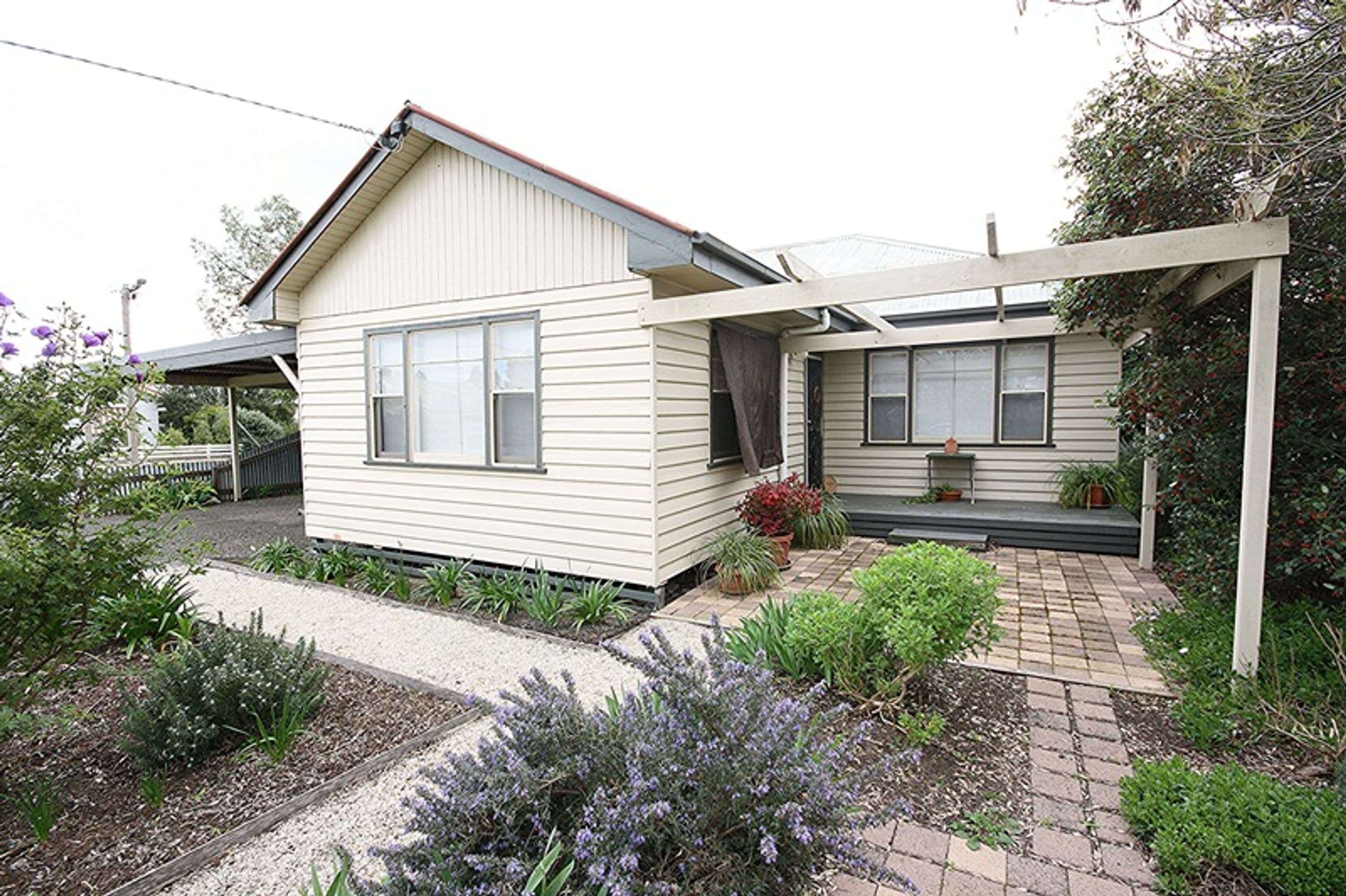 2 Robin Street, Horsham VIC 3400, Horsham - Image 1