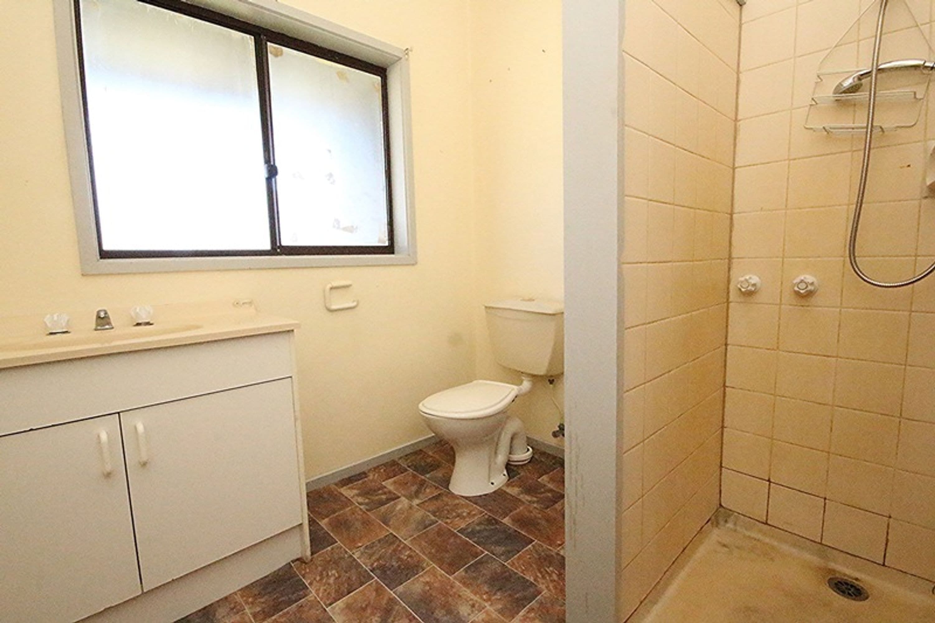 3 Madden Street, Nhill VIC 3418, Nhill - Thumbnail 4