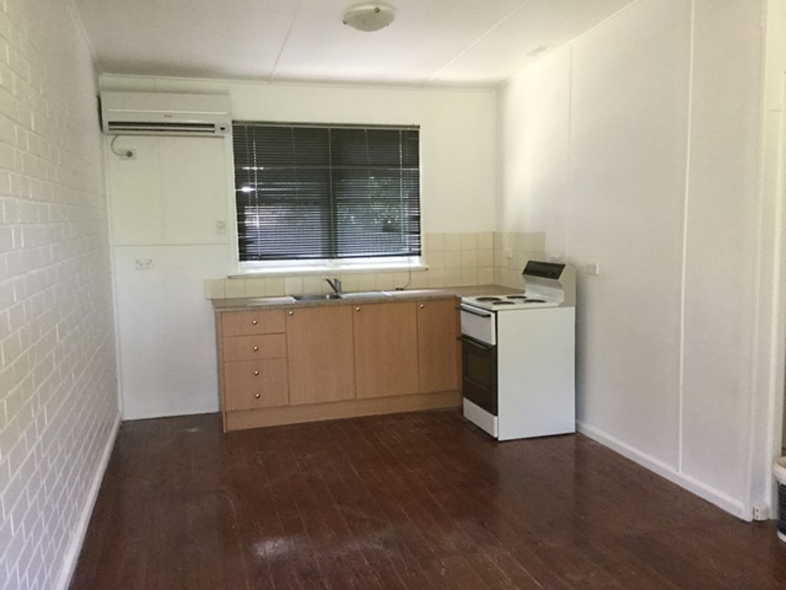 2/15 Bleakley Street, Horsham VIC 3400, Horsham - Thumbnail 2