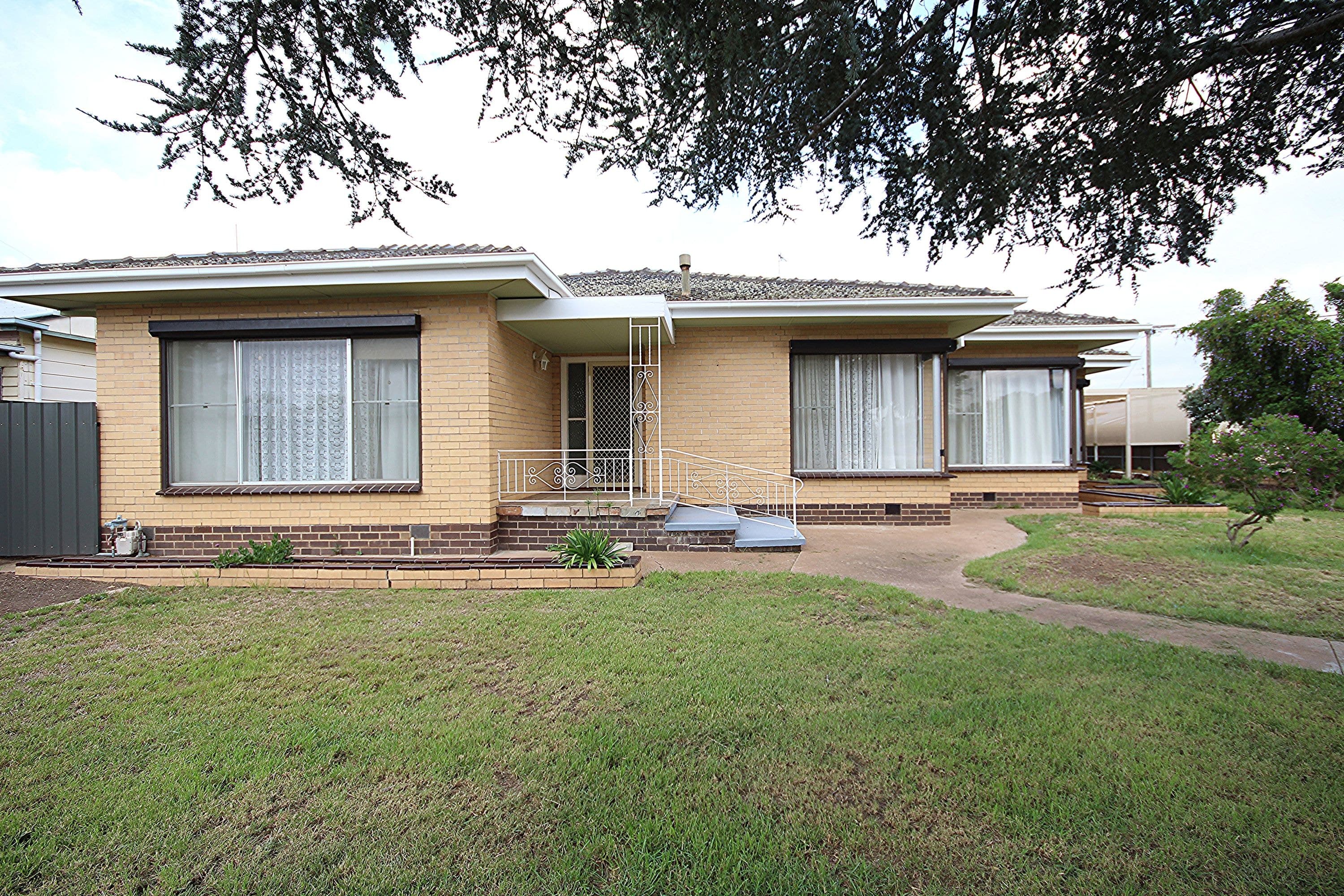 12 Kooyong Street, Horsham, VIC 3400, Horsham - Image 1