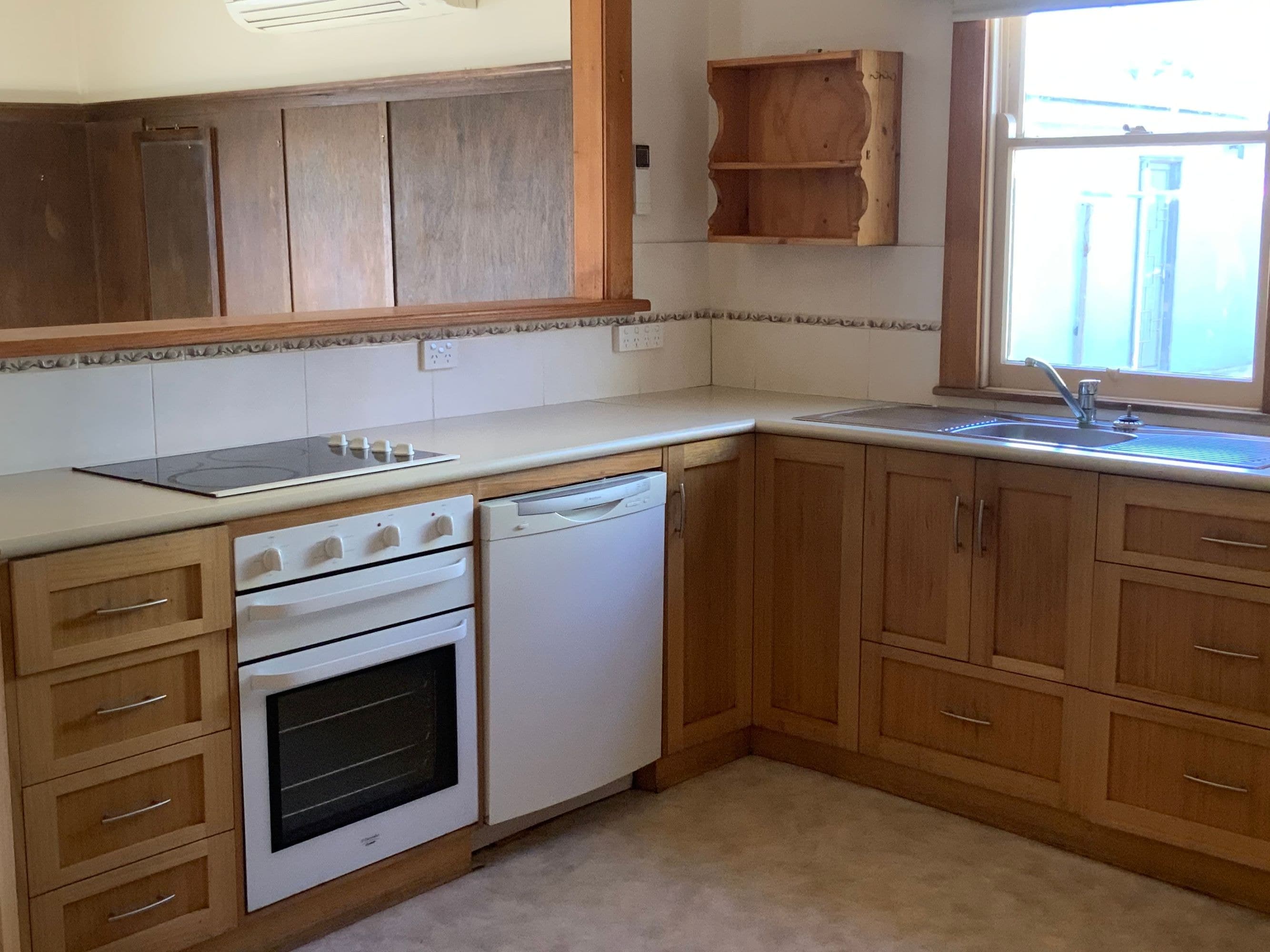 32 Railway Avenue, Horsham VIC 3400, Horsham - Thumbnail 2
