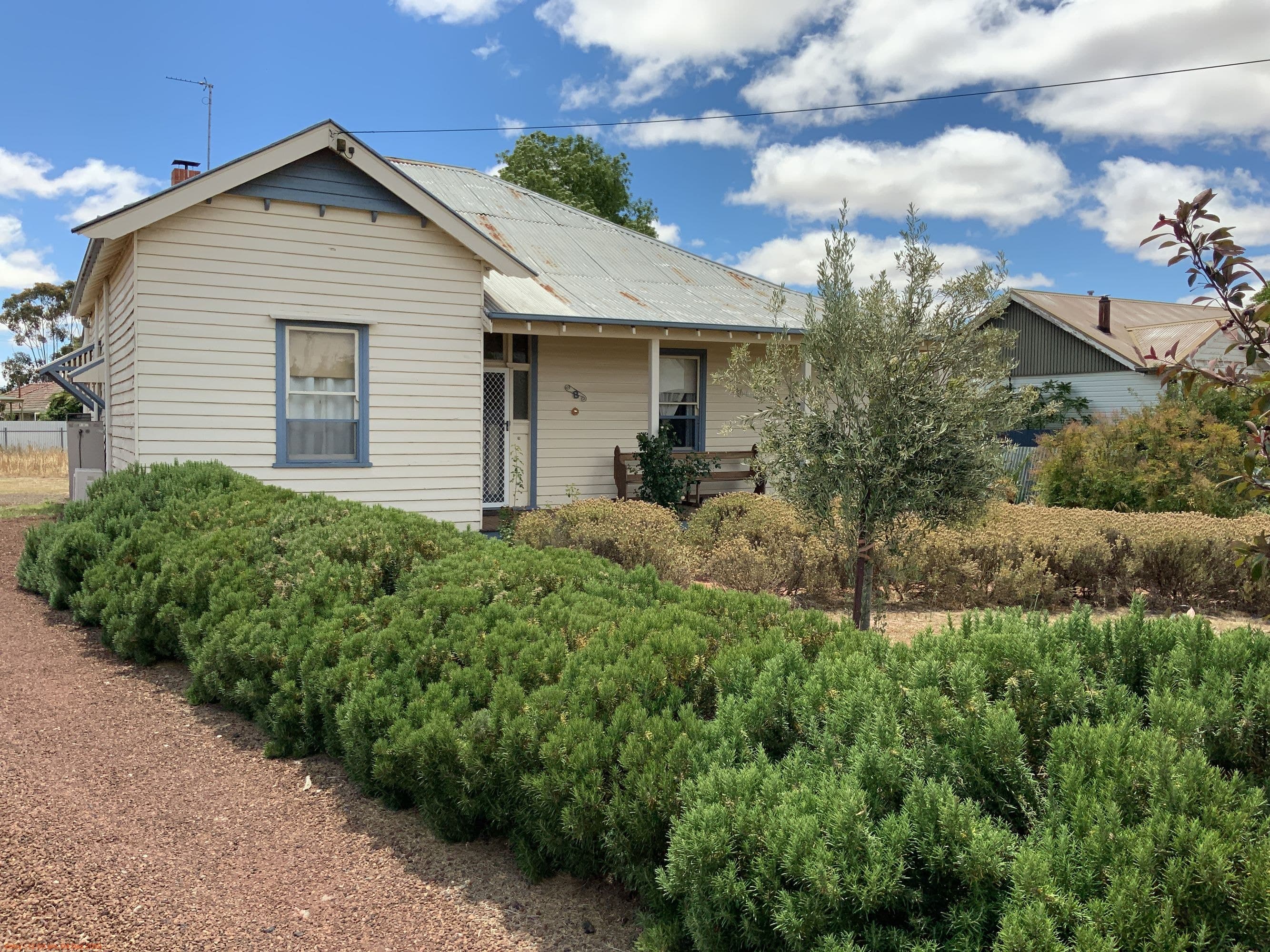 8 Wilmoth Avenue, Horsham VIC 3400, Horsham - Image 1