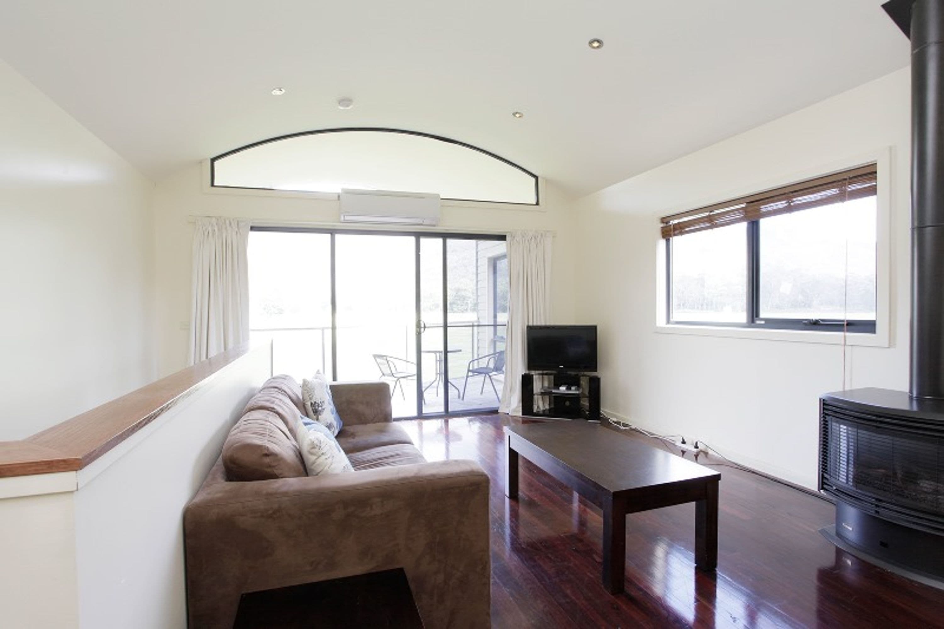 1/15-17 Clematis Drive, Halls Gap VIC 3381, Halls Gap - Thumbnail 6