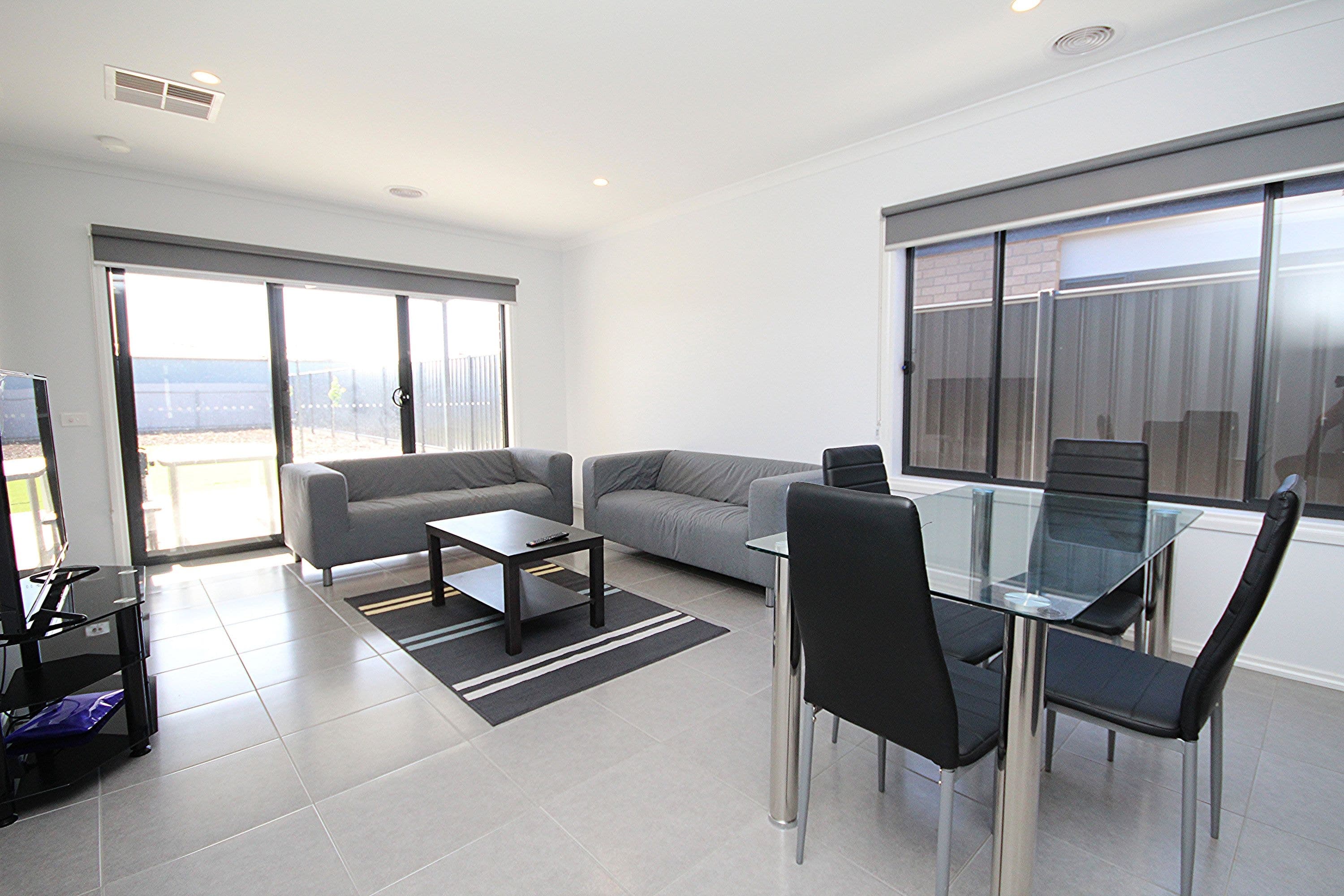 2/26 Vine Avenue, Horsham VIC 3400, Horsham - Thumbnail 3