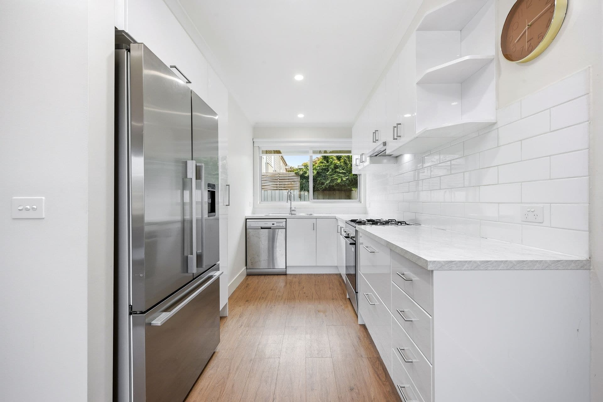 16/35 Plummer Road, Mentone VIC 3194, Mentone - Thumbnail 2