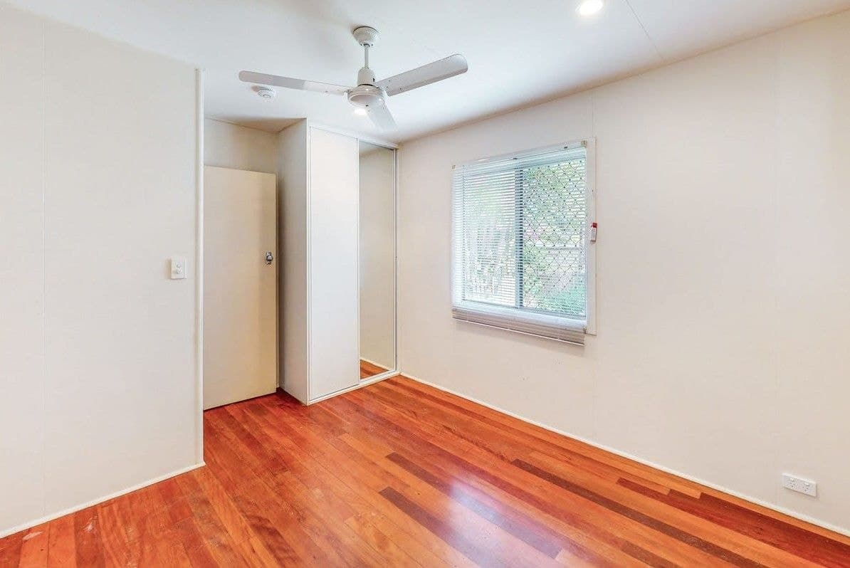 2/124 Mein Street, Scarborough QLD 4020, Scarborough - Thumbnail 5