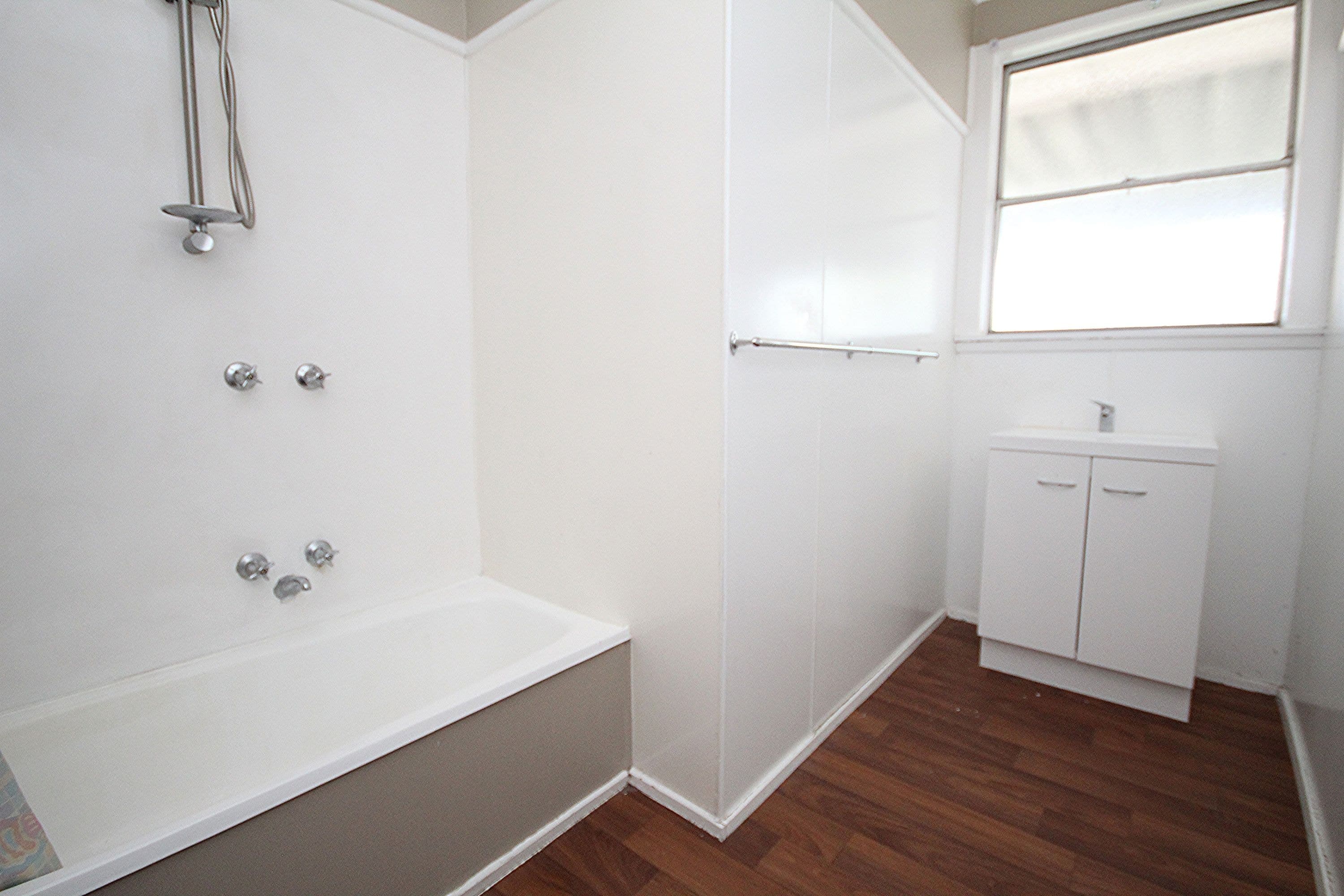 4 Crump Street, Horsham VIC 3400, Horsham - Thumbnail 7
