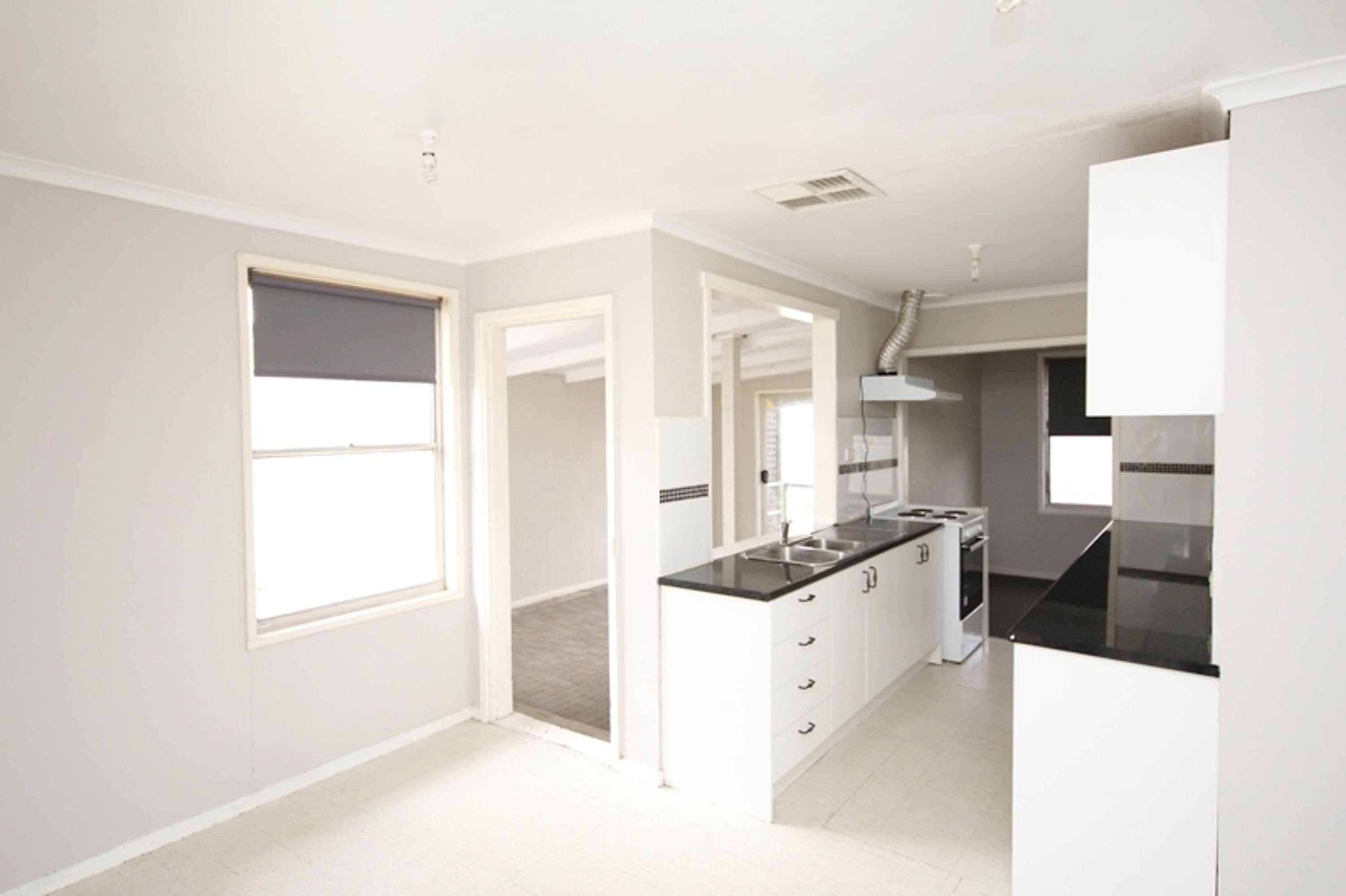 21 Felstead Avenue, Horsham VIC 3400, Horsham - Thumbnail 5