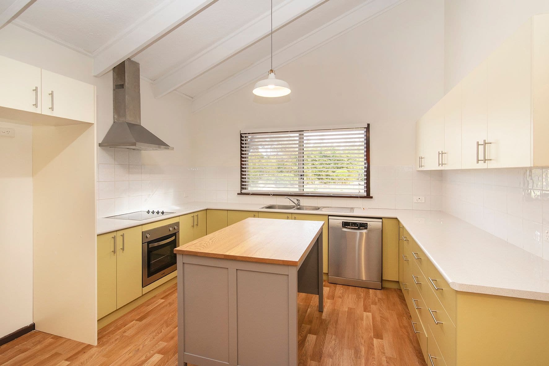 73 Allnutt Terrace, Augusta WA 6290, Augusta - Thumbnail 2