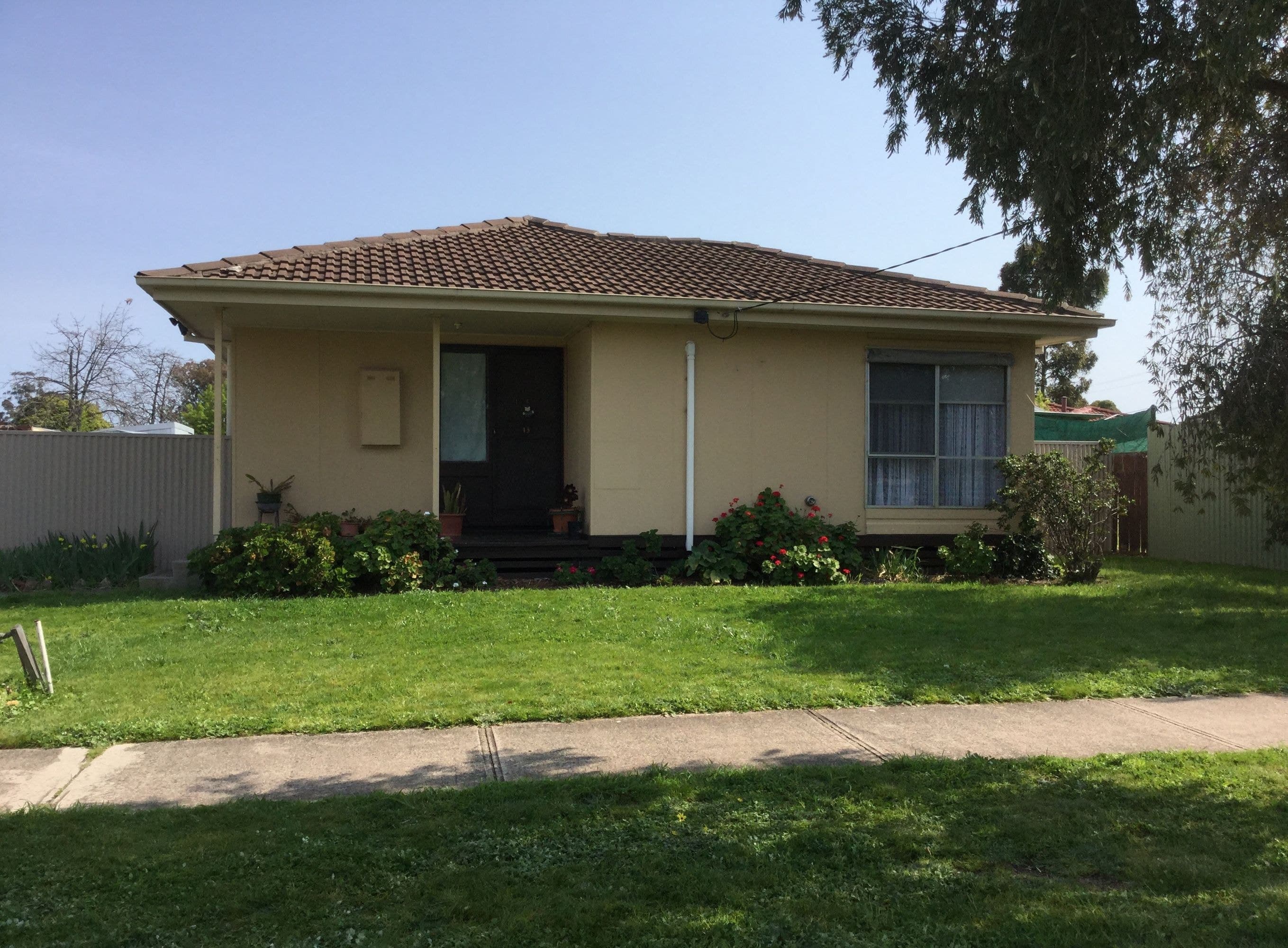 13 Shirley Street, Horsham VIC 3400, Horsham - Image 1