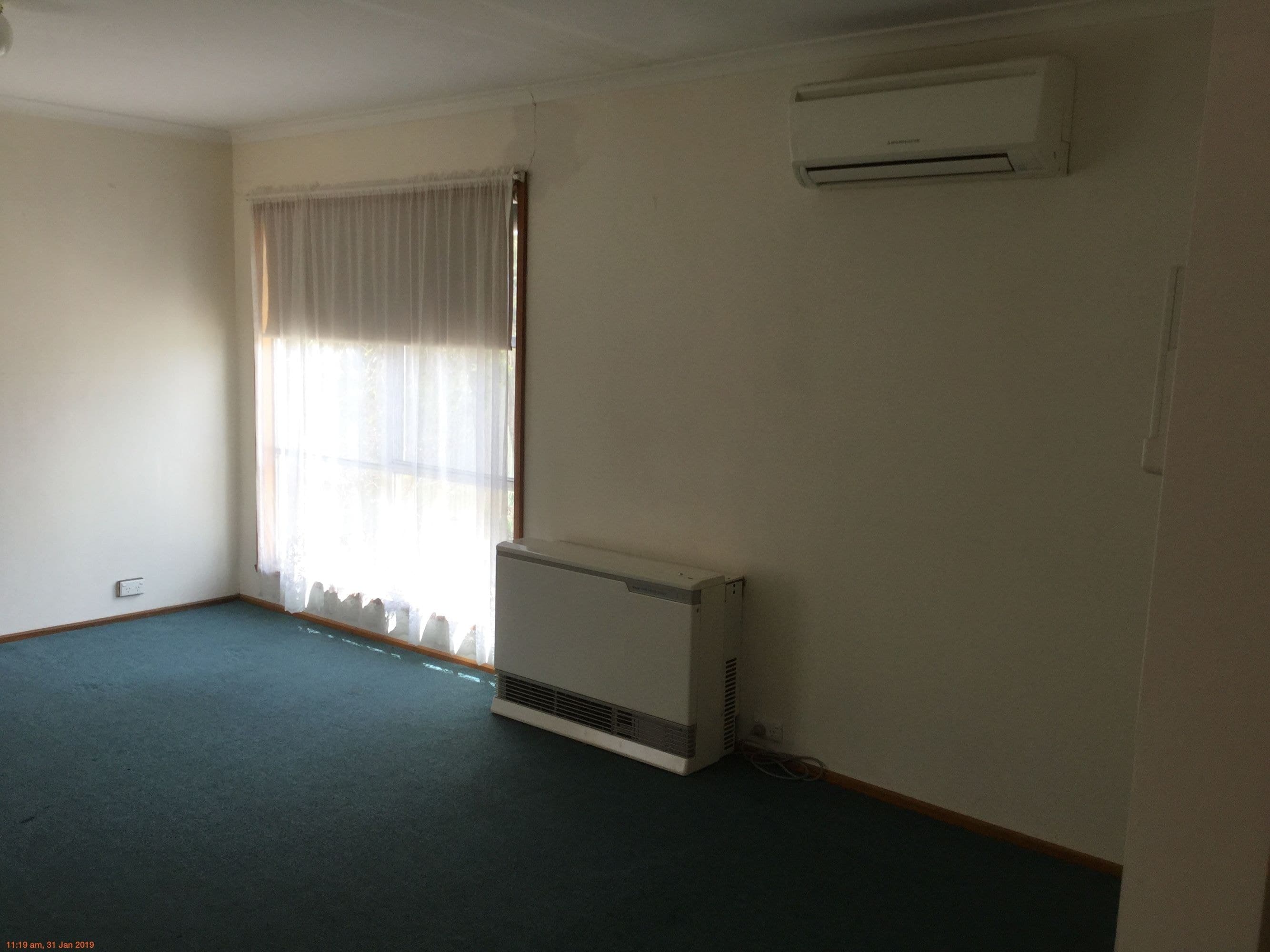 13 Shirley Street, Horsham VIC 3400, Horsham - Thumbnail 2