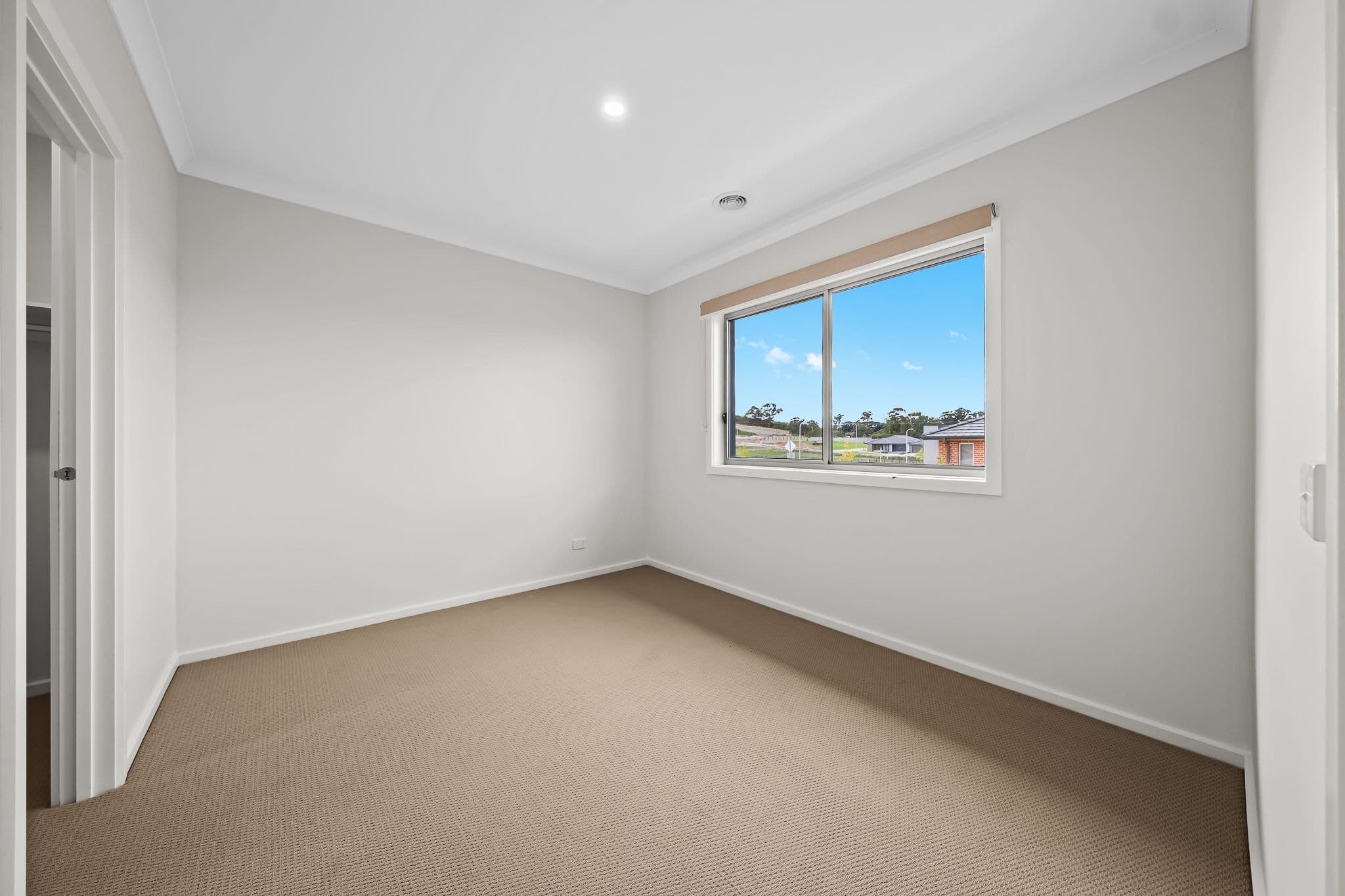 15 Adler Street, Officer VIC 3809, Officer - Thumbnail 6