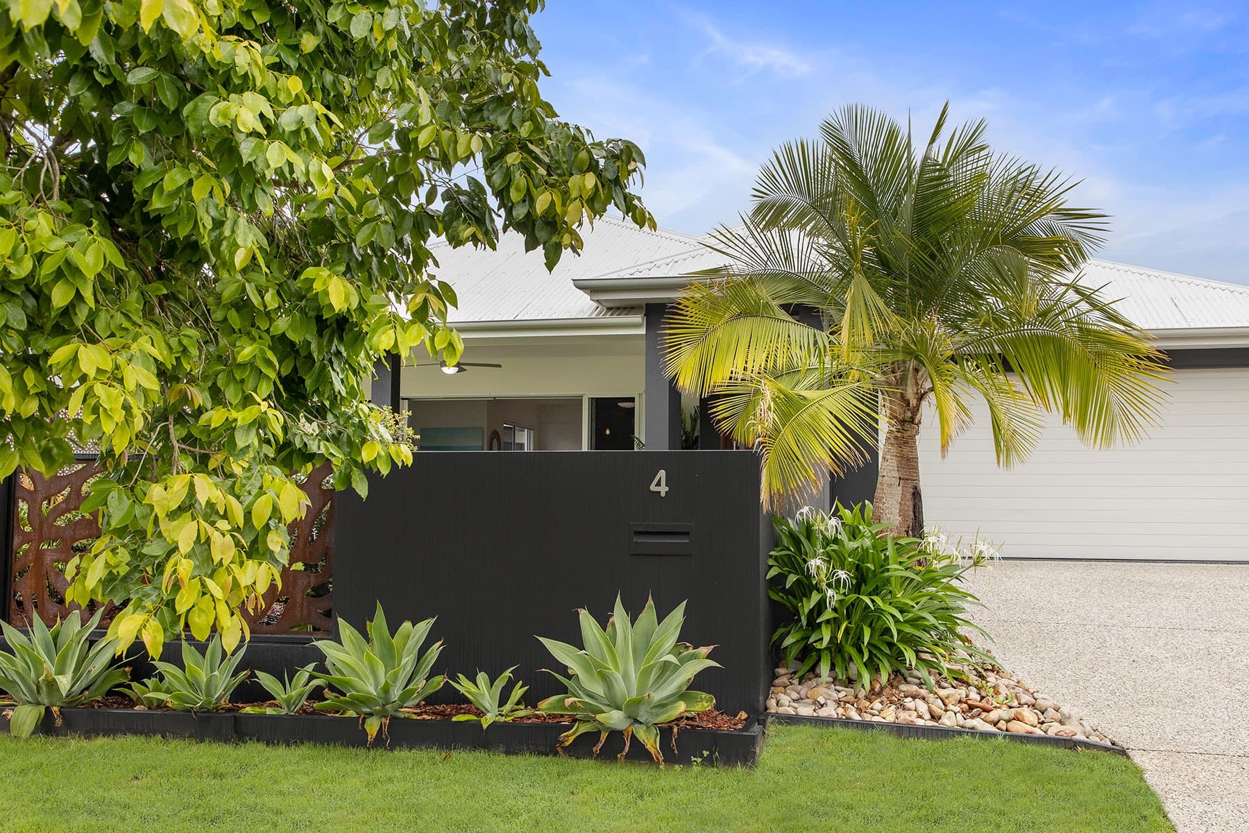4 Longcove Place, Peregian Springs, Peregian Springs - Thumbnail 5